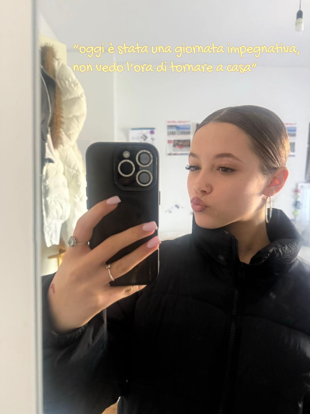 @𝐄𝐦𝐢💋🇦🇱
