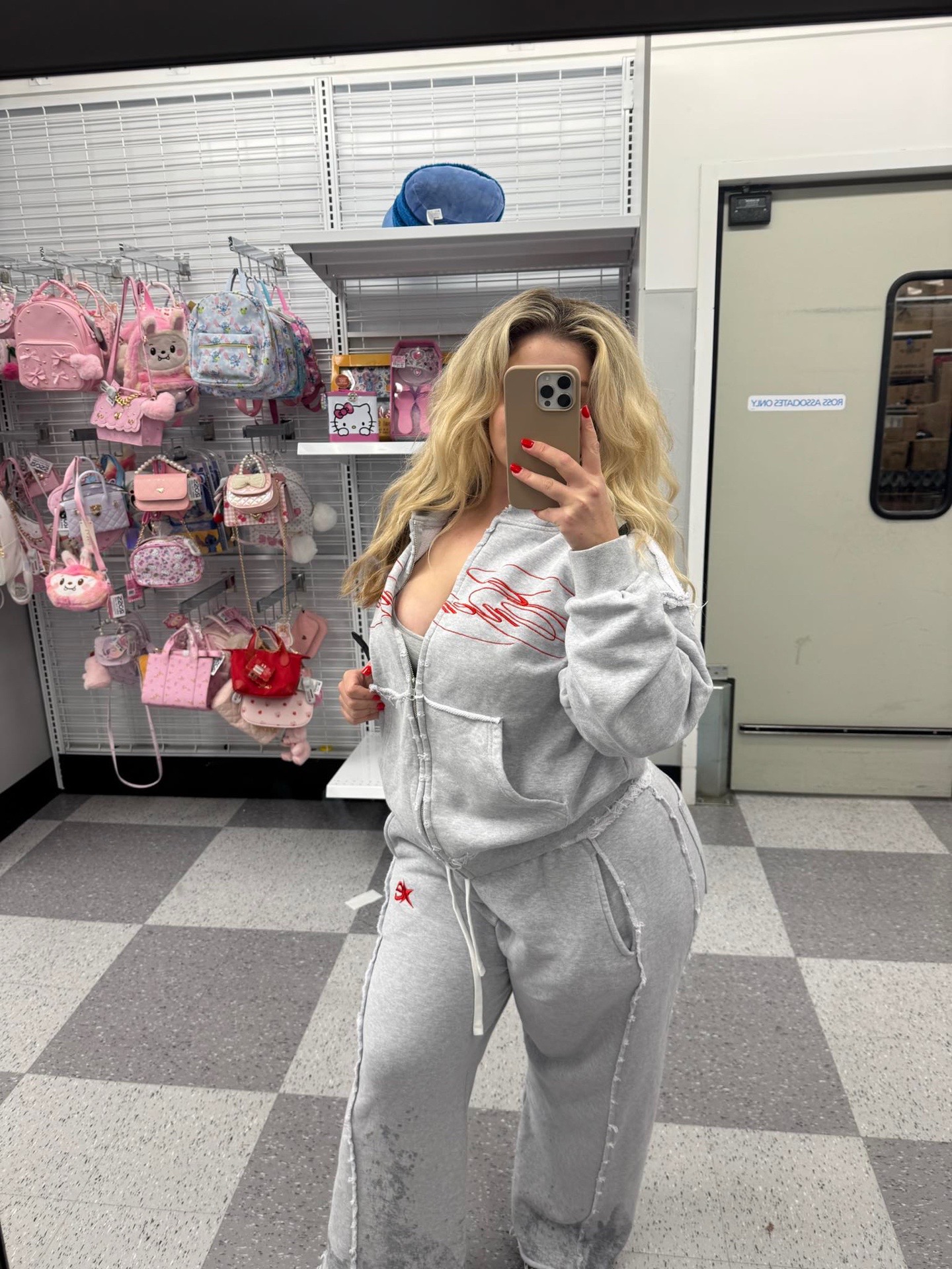 @jovette_cook28