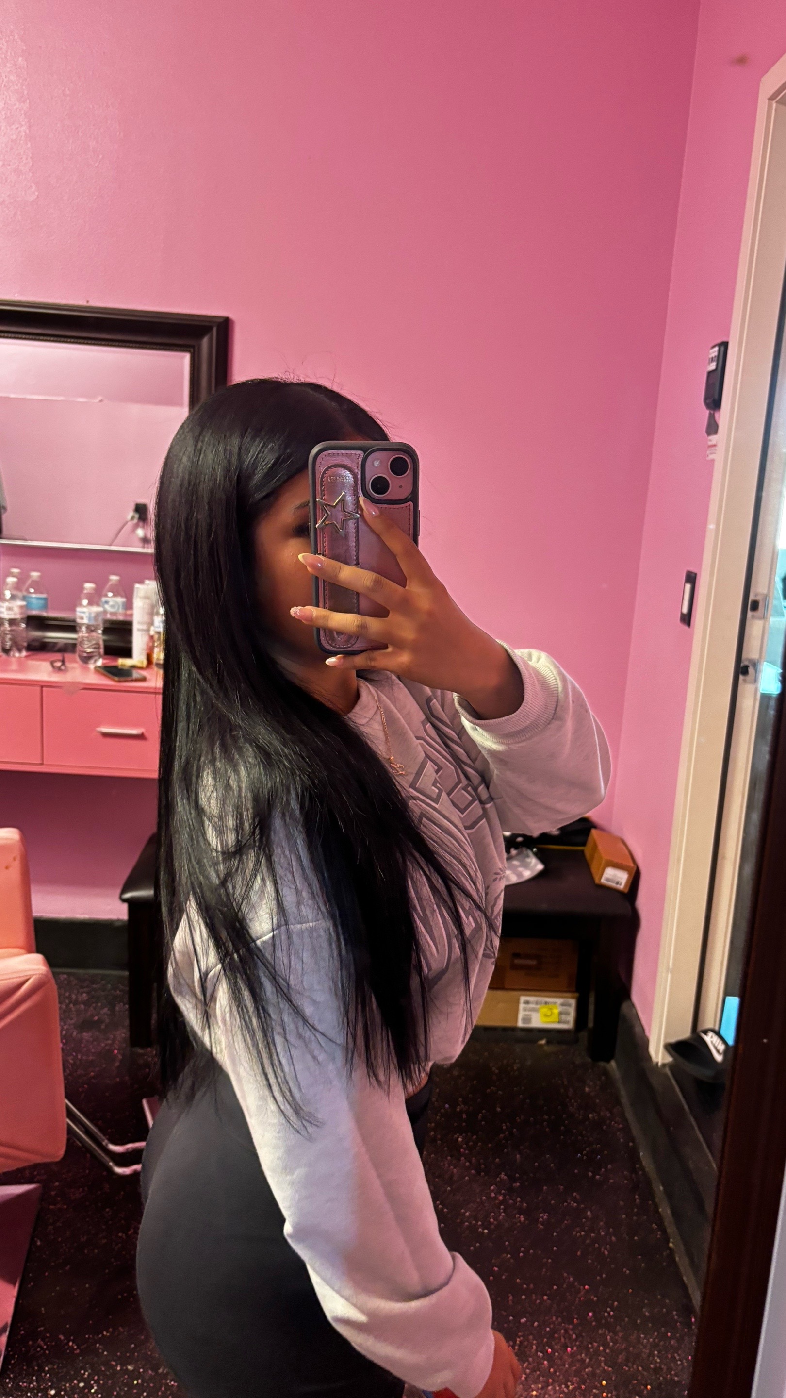 @𝐋.𝐑