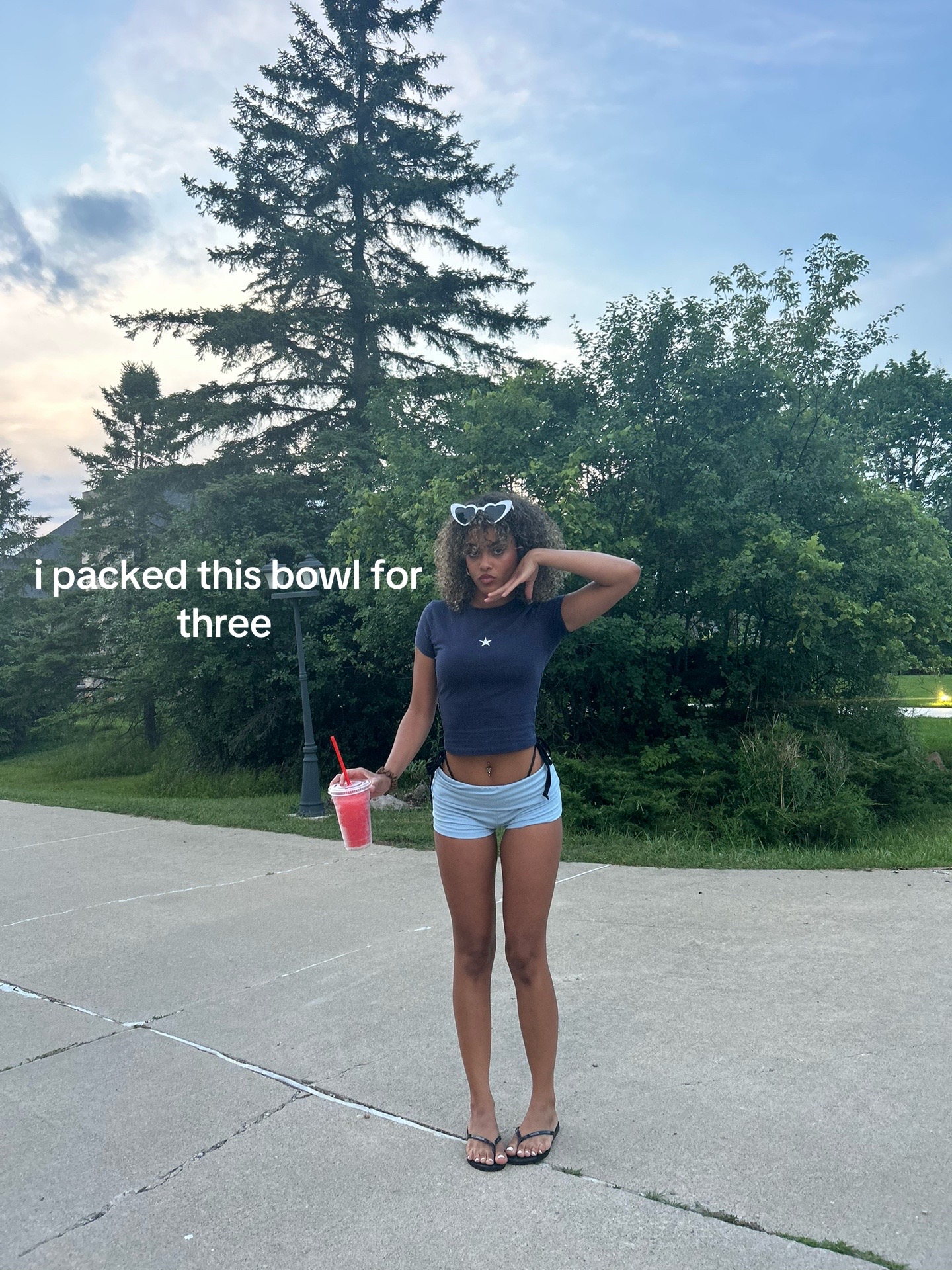 @callmeavagrace