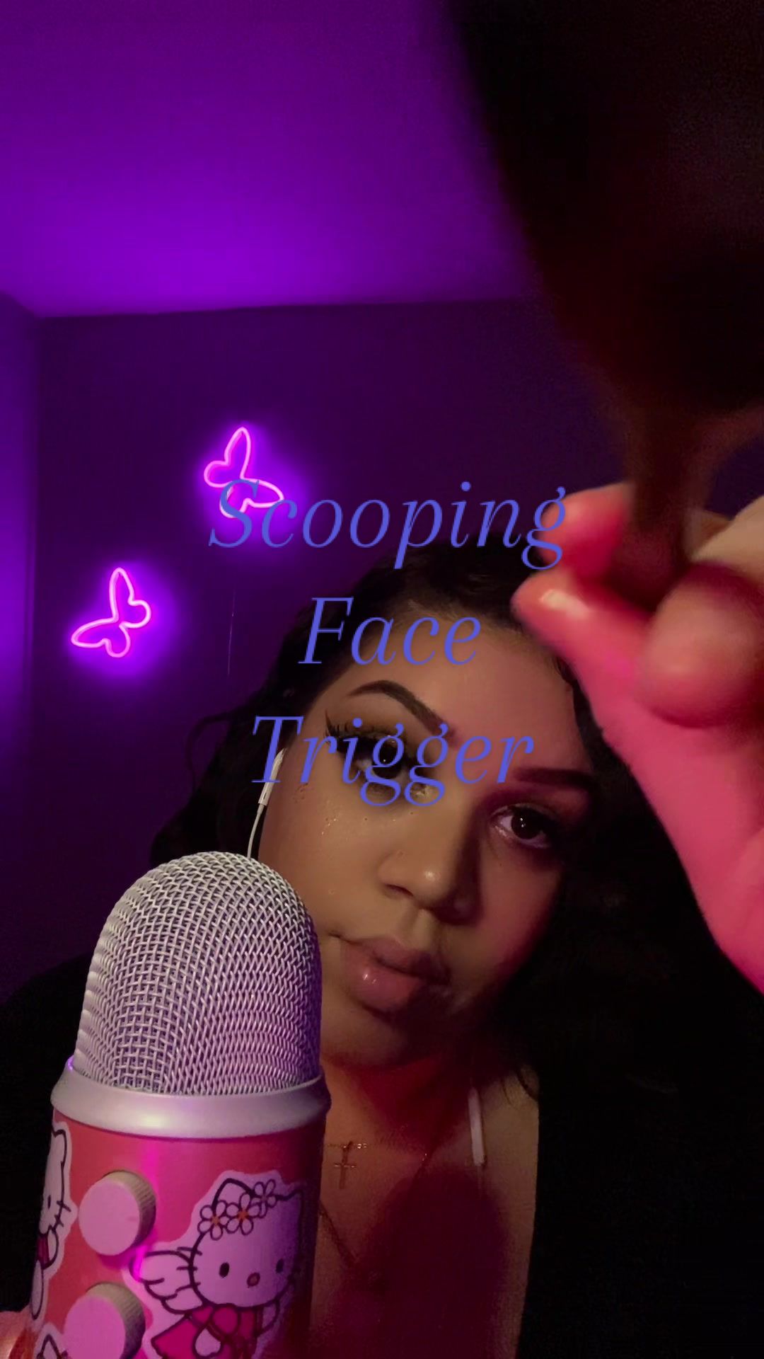 @🍒♡ 𝓹𝓻𝓮𝓽𝓽𝔂 𝓿𝓮𝓮 ♡🍒