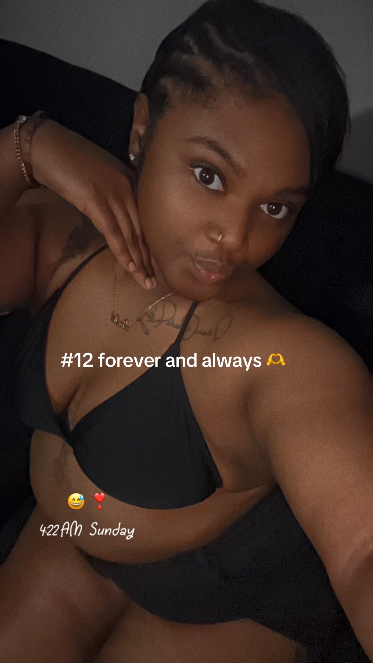 @Lady😌
