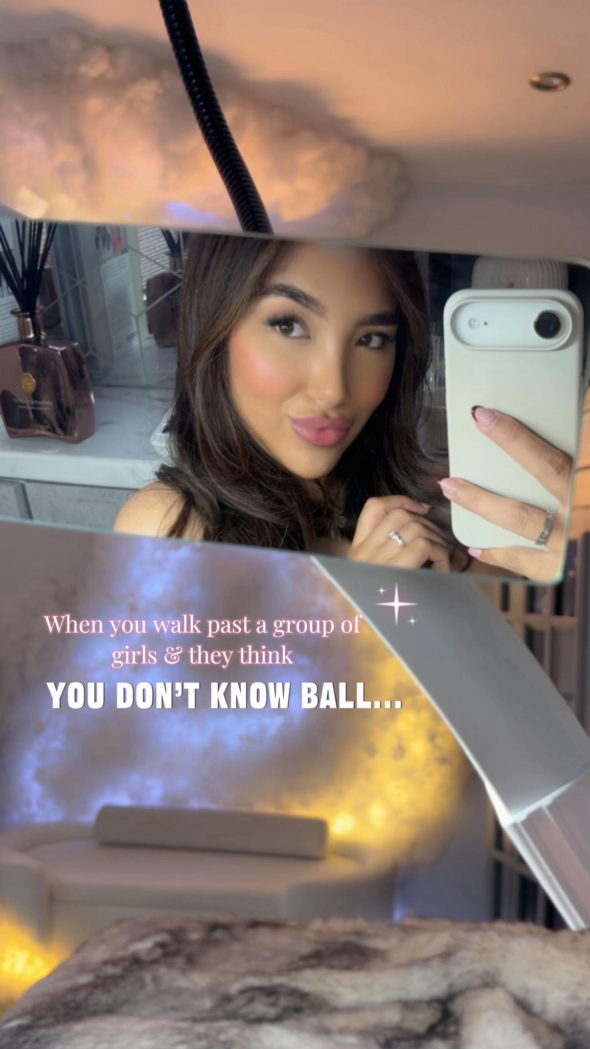 @𝙏𝙝𝙚 𝙋𝙖𝙢𝙥𝙚𝙧 𝙇𝙤𝙪𝙣𝙜𝙚