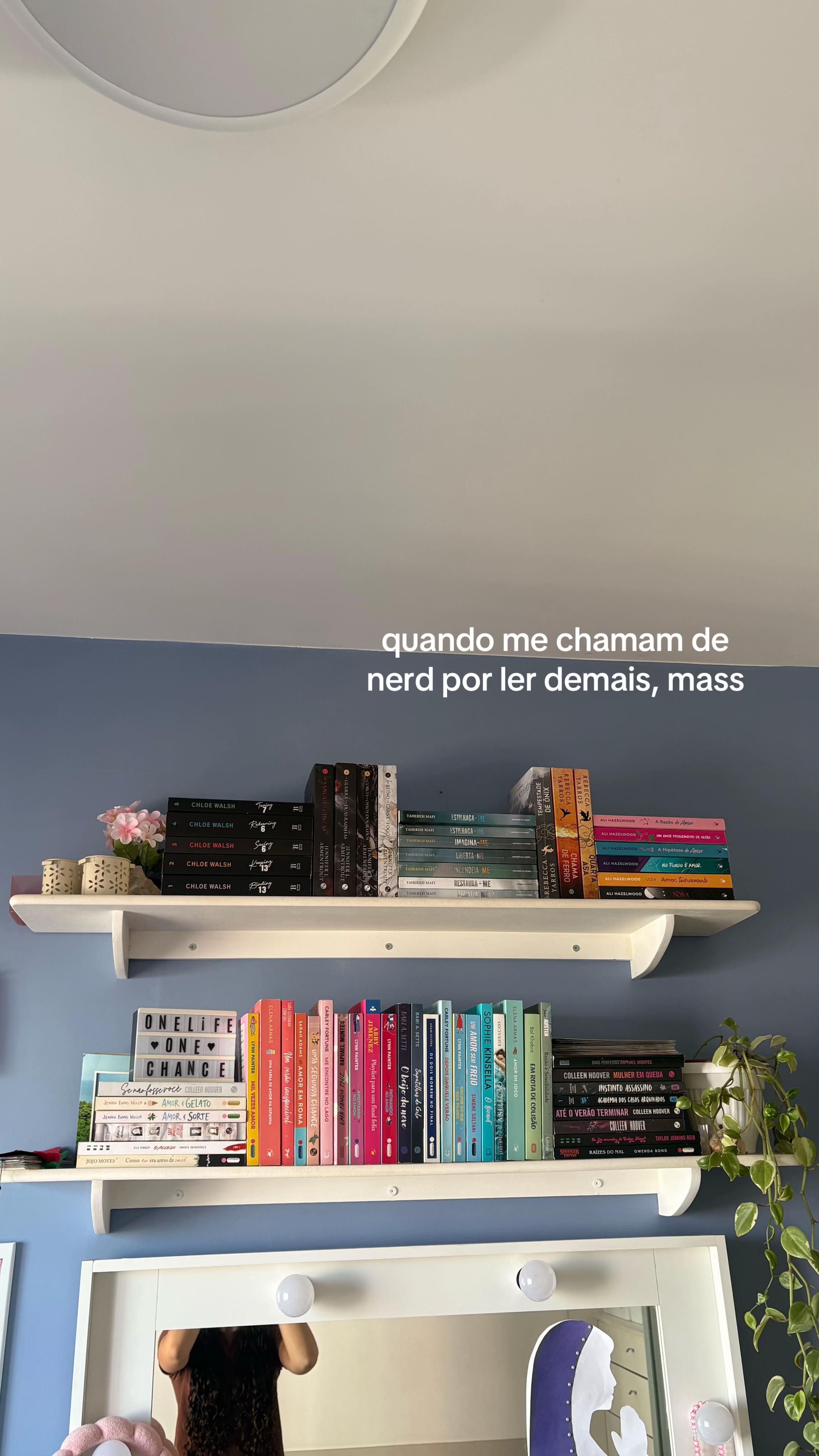 @𝓟𝒂𝓾𝓵𝒂 📖 ⋆✴︎˚｡⋆