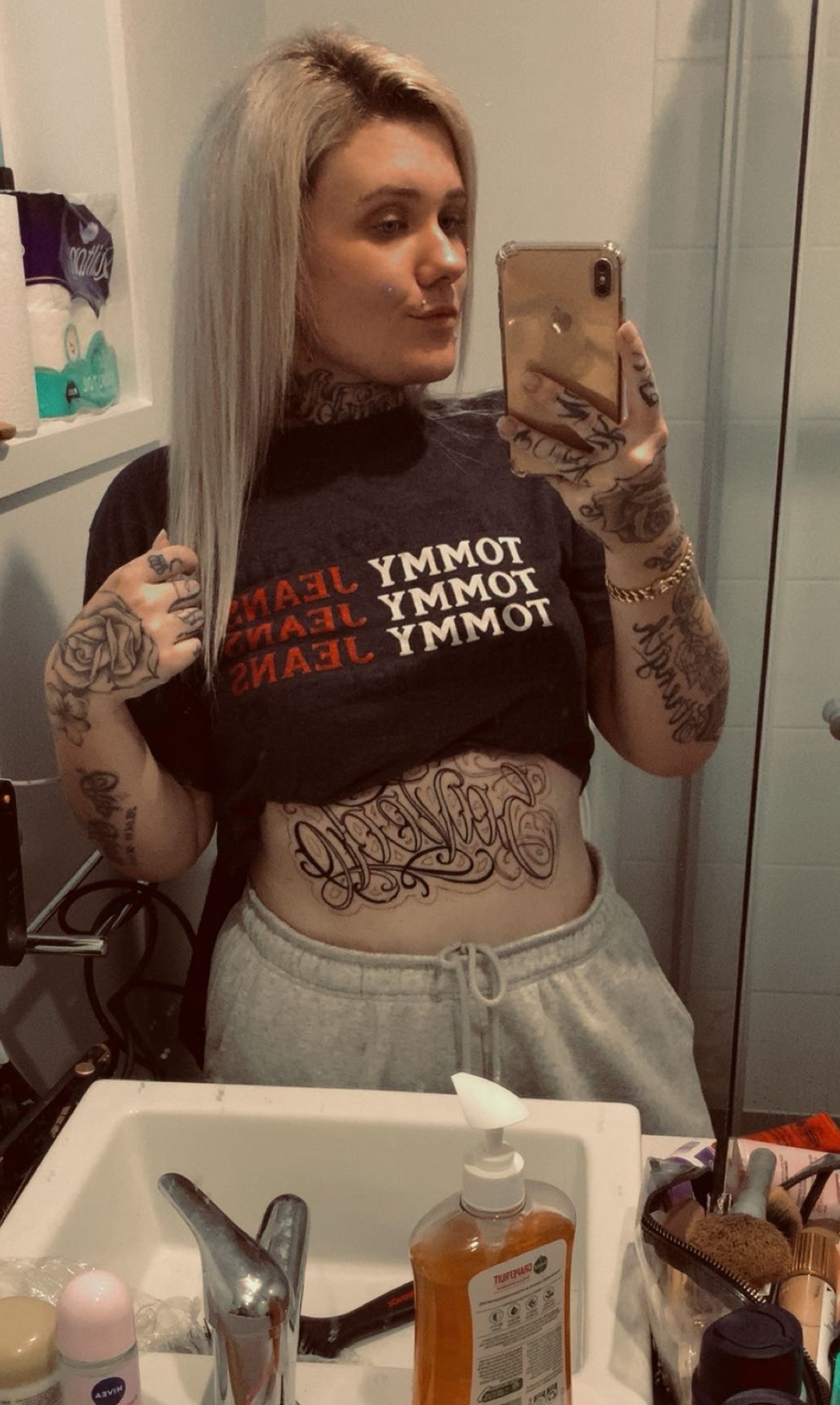 @✮𝕭𝖚𝖇𝐙♱