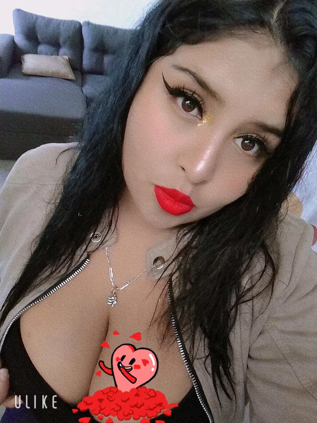 @𝐌𝐈𝐂𝐇𝐄𝐋𝐋𝐄 🍒