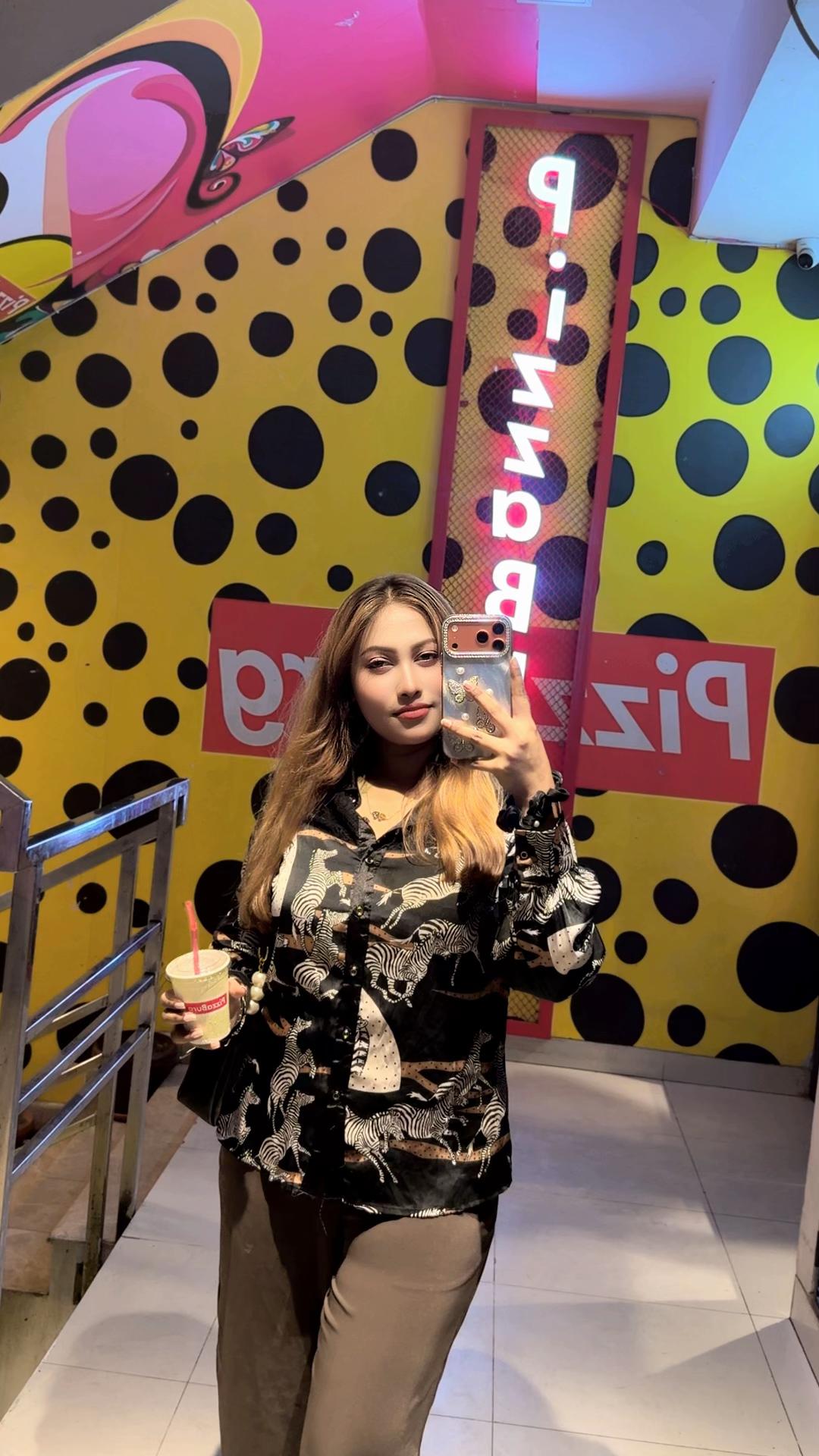 @Rubina😎