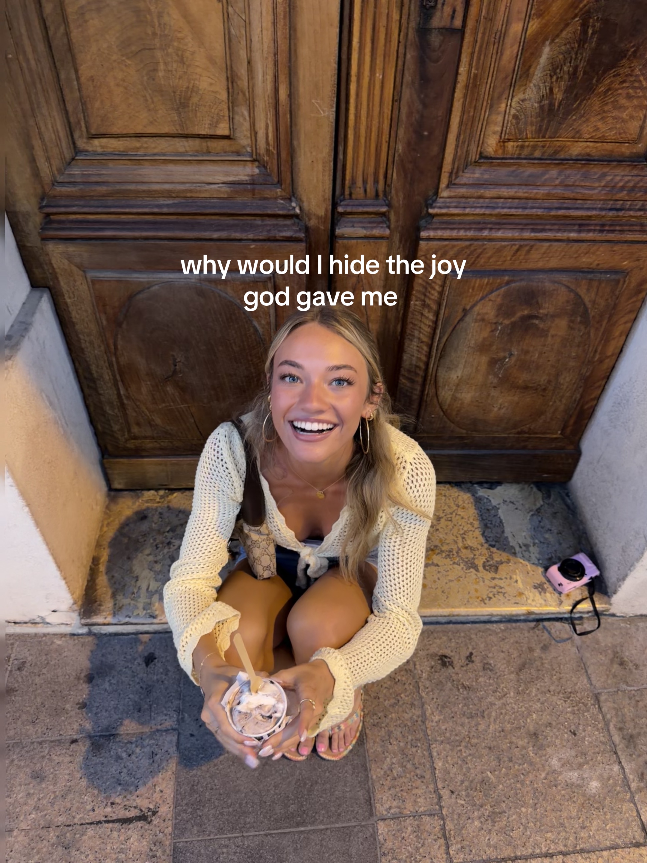 @khlo