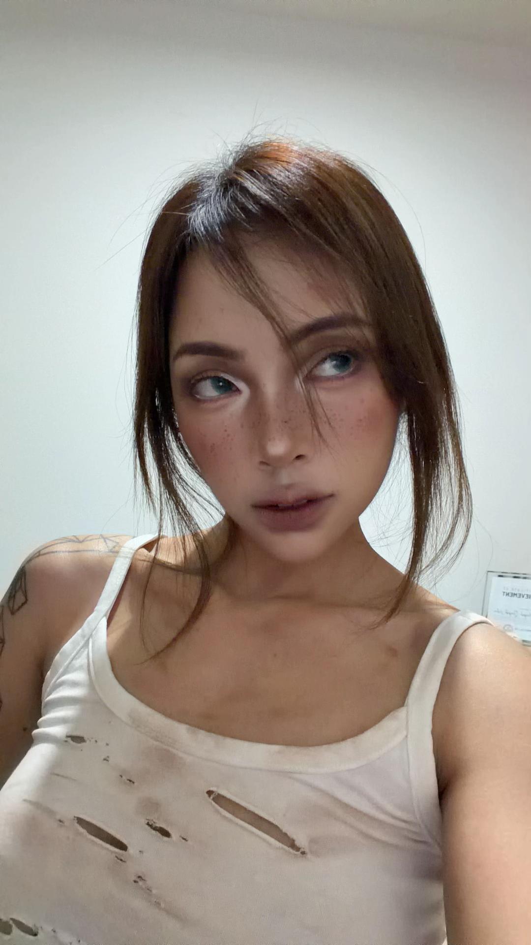 @1 Foxie khác