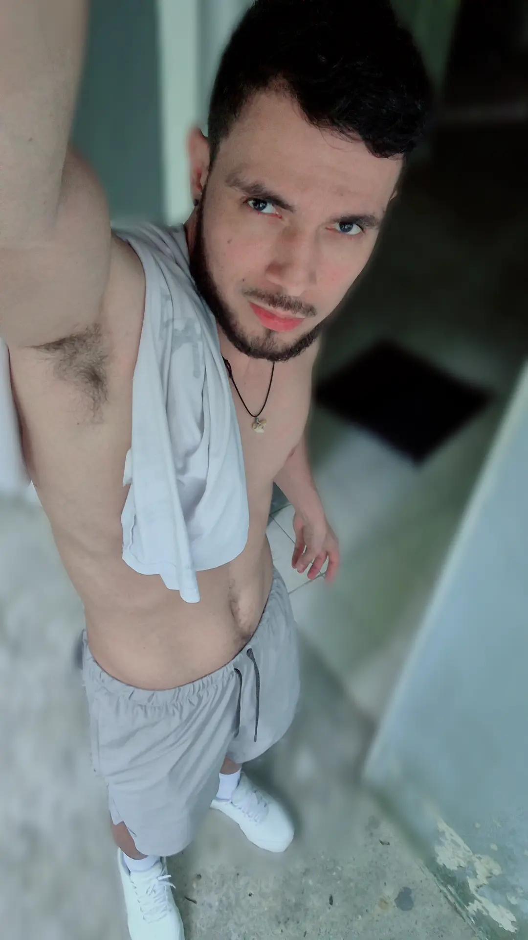 @langarox🇨🇴