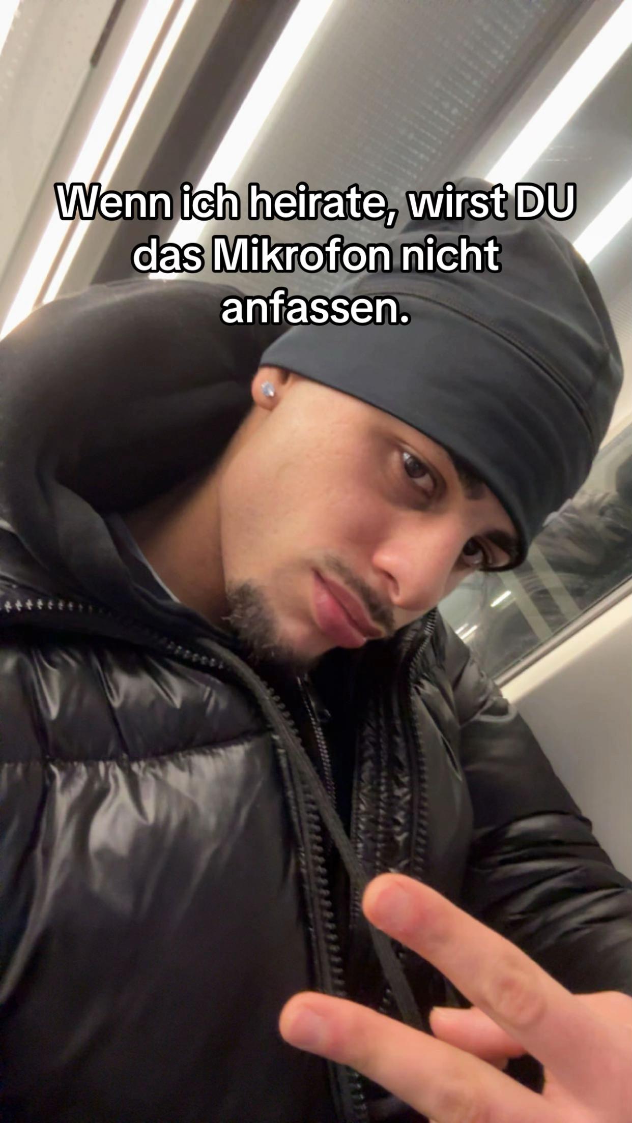@seeror