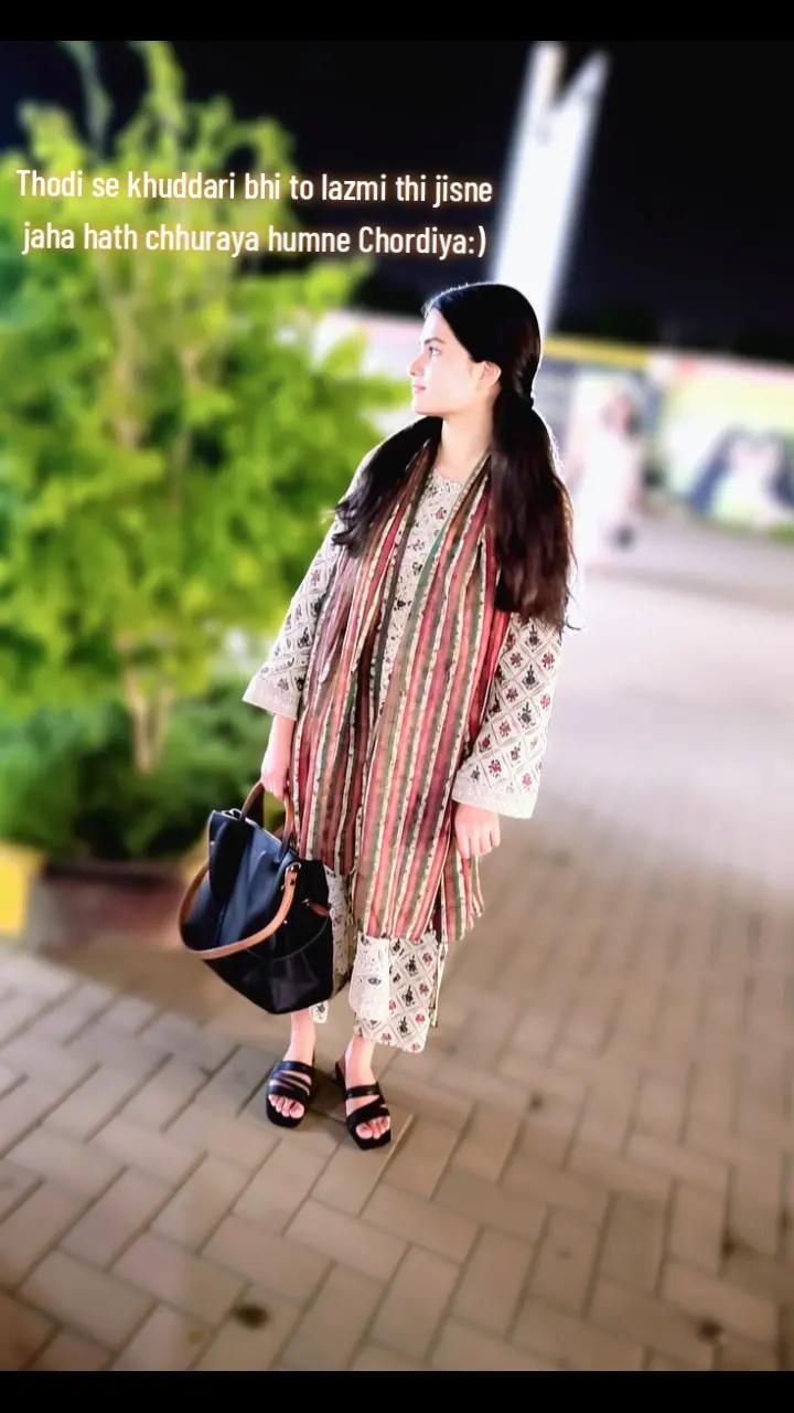 @Komal Memon👮🏻♀️🚨