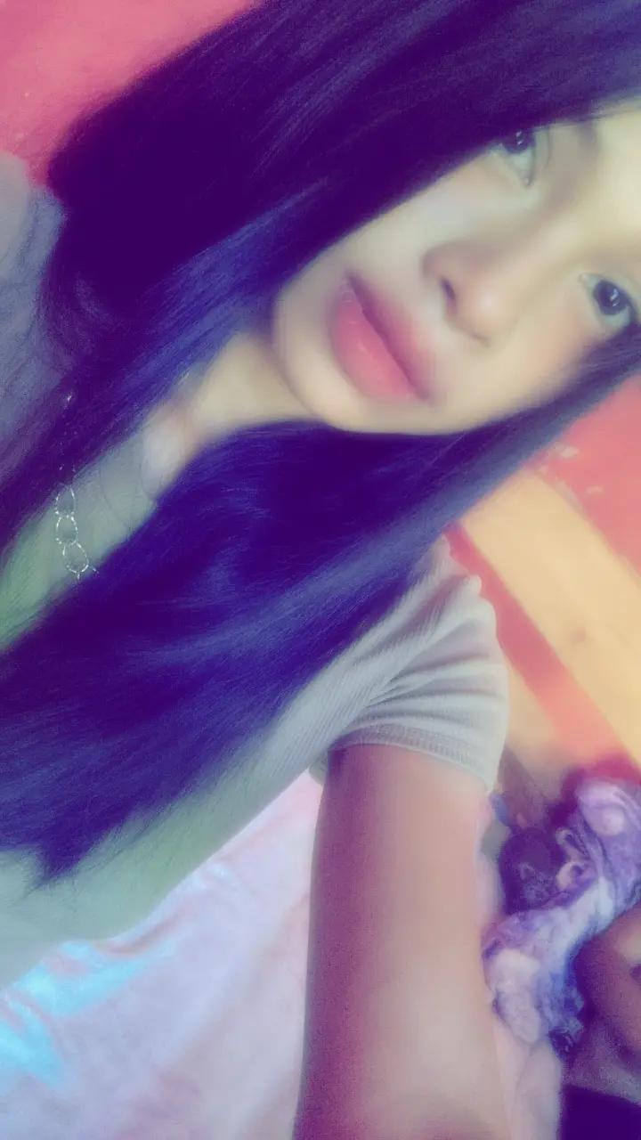 @😊 Adriana 🤗