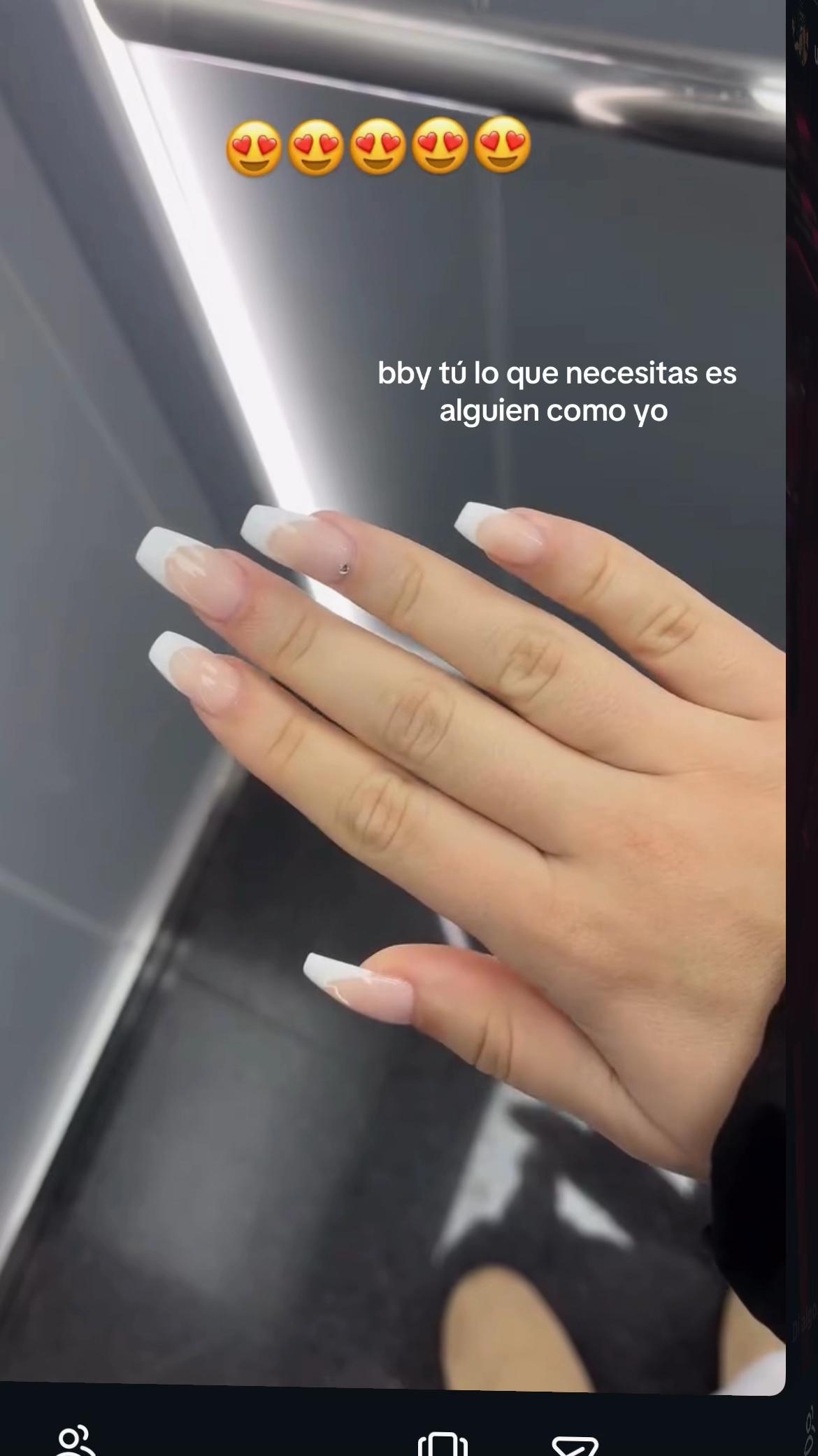 @2albita