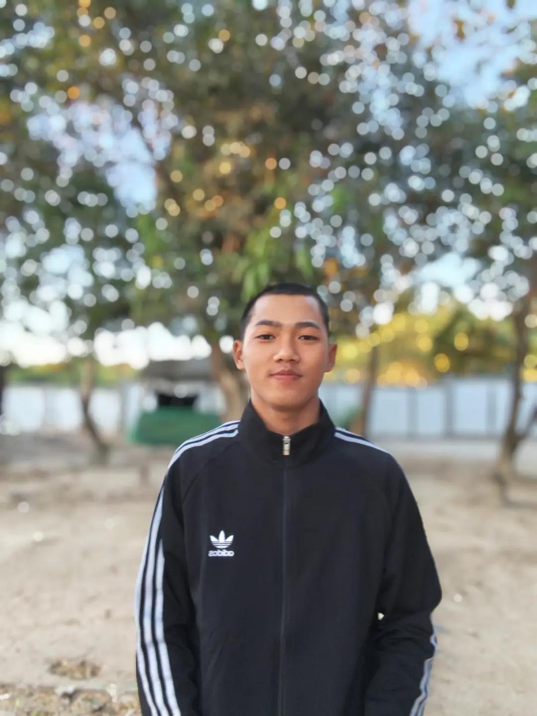 @{ကိုထက်}