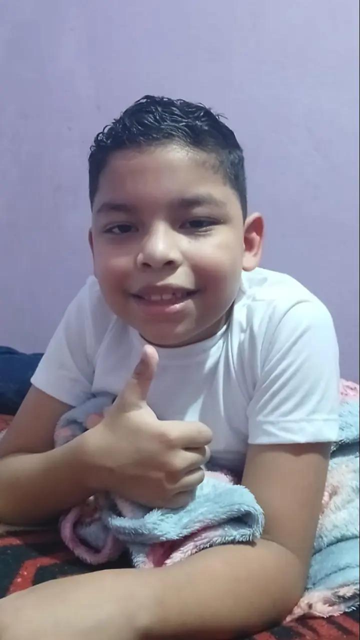 @Alexis Monroy