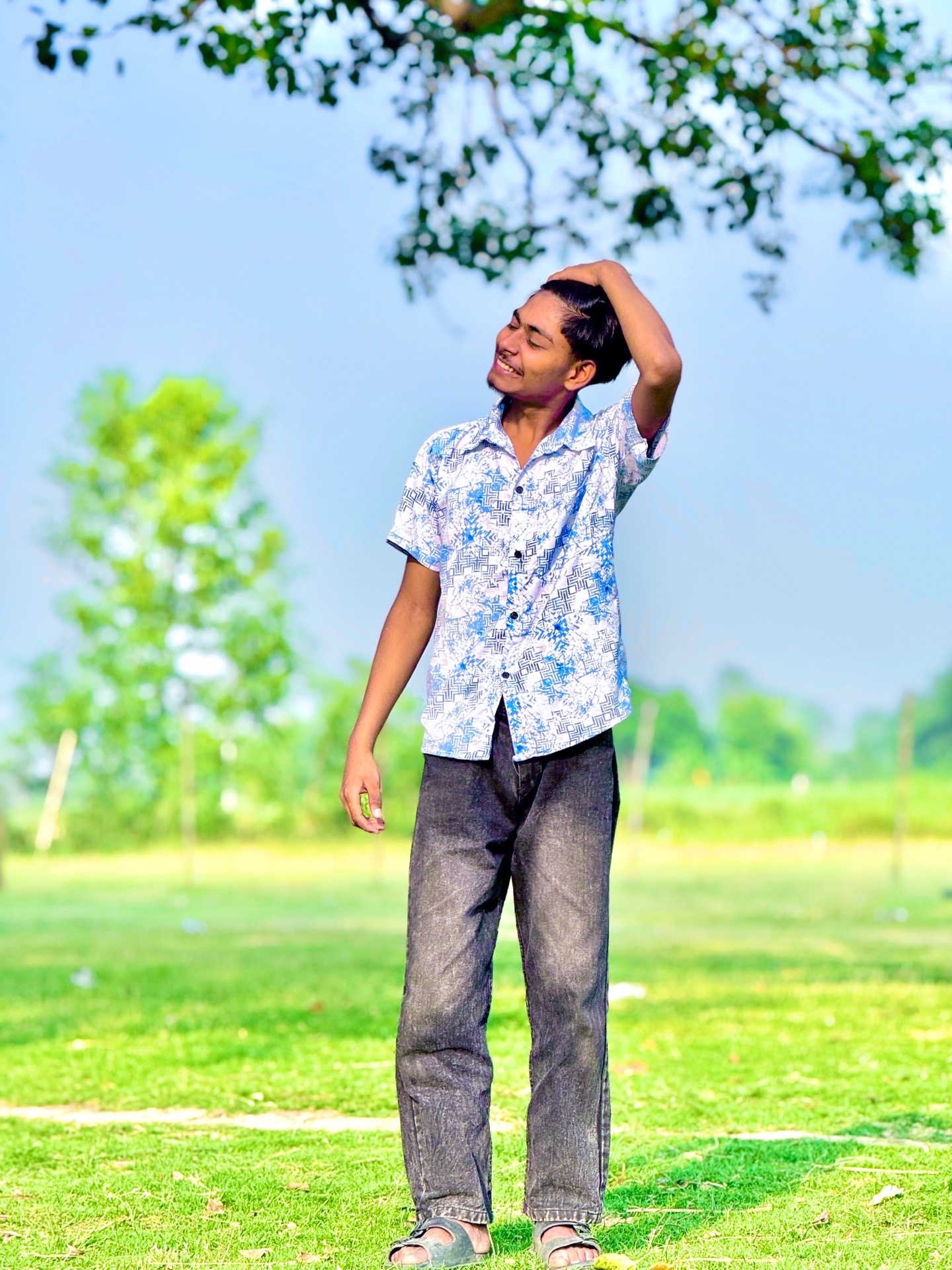 @❤️Aadarsh Chauhan❤️