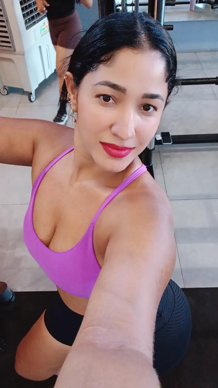 @janaina