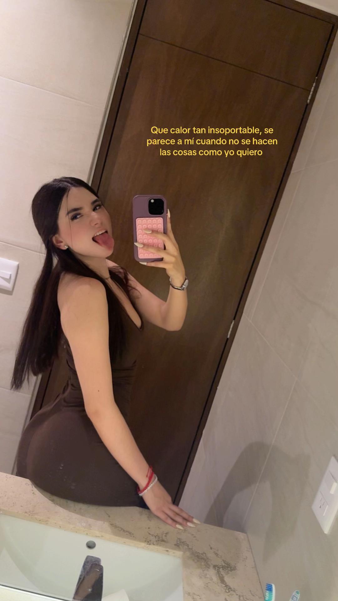 @𝚃𝚑𝚎_𝚐𝚊𝚋𝚜 🍸🎱💄