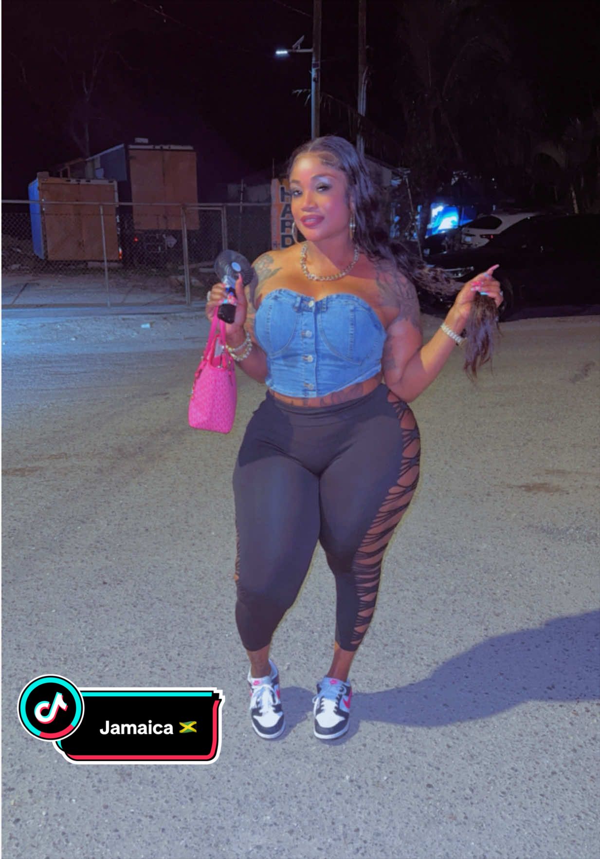 @1ThickThighs 🩸♟️🇯🇲 🇺🇸