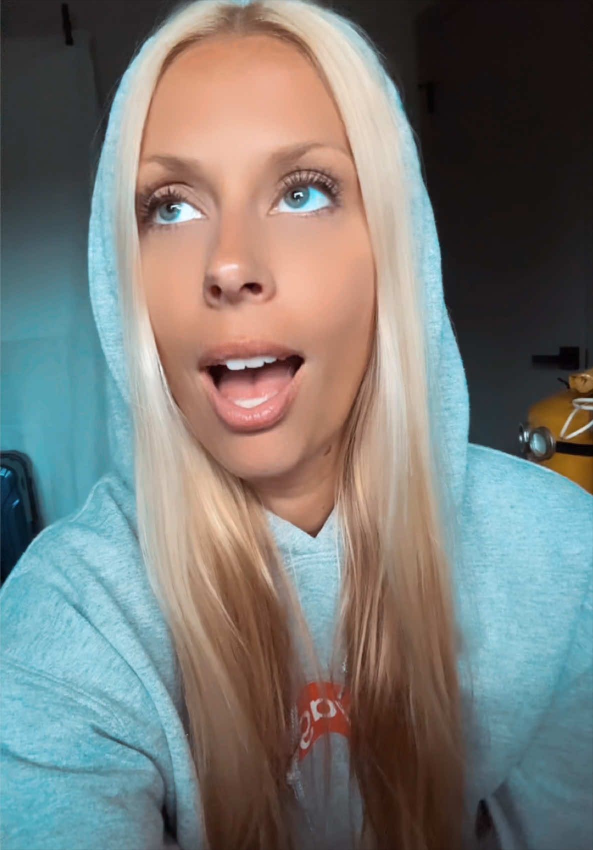 @Ariana Neff