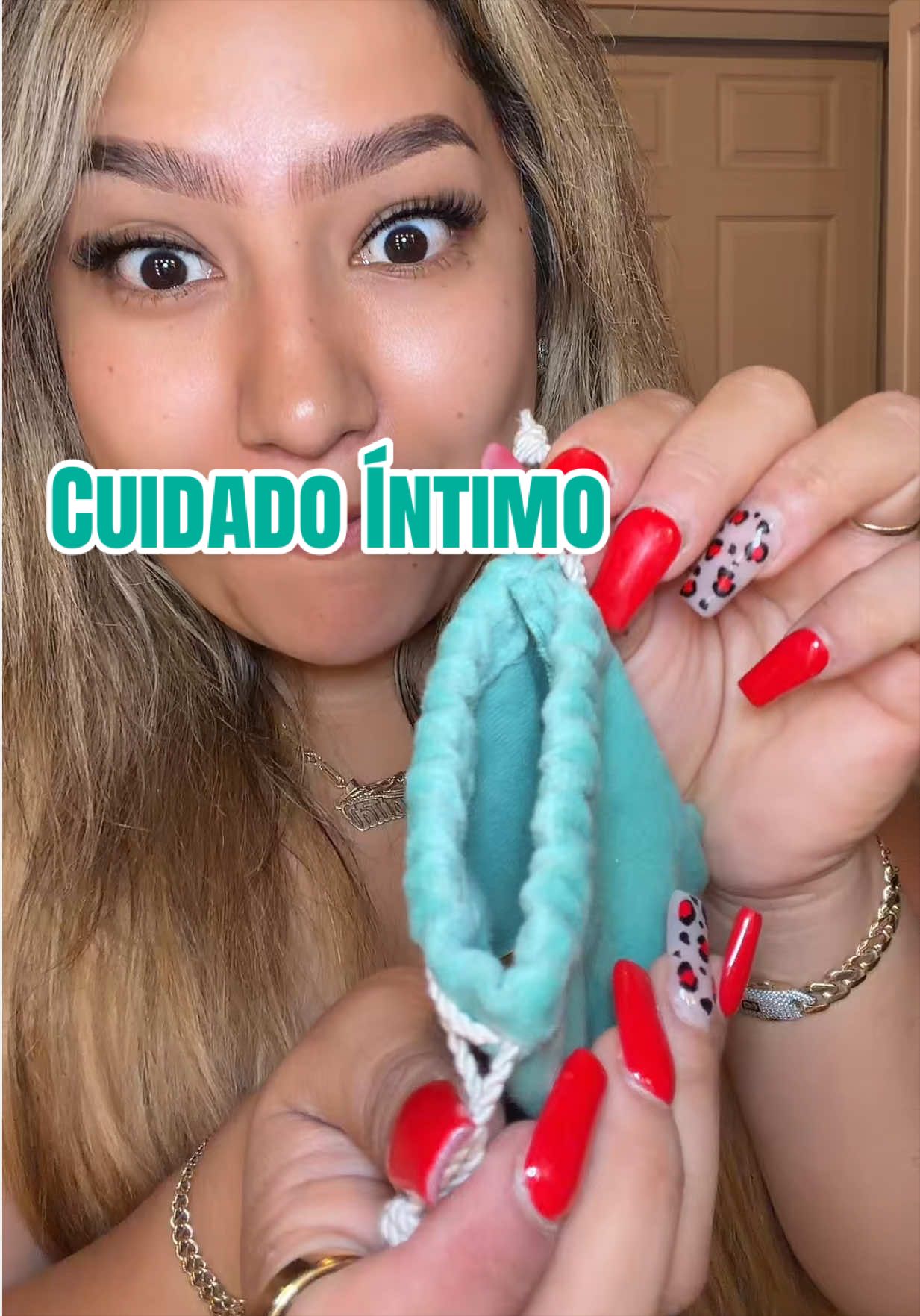 @lupithazzepeda