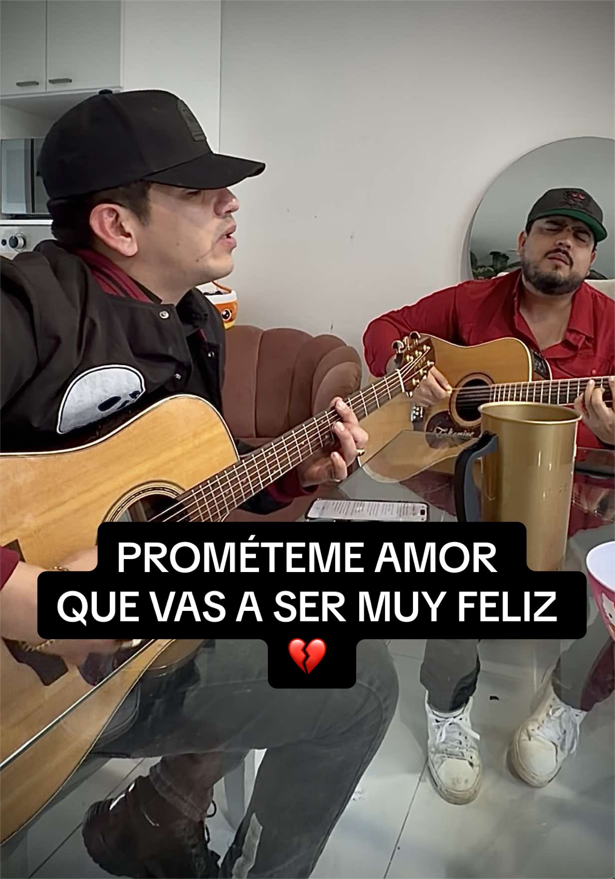 @Jovanny Cadena