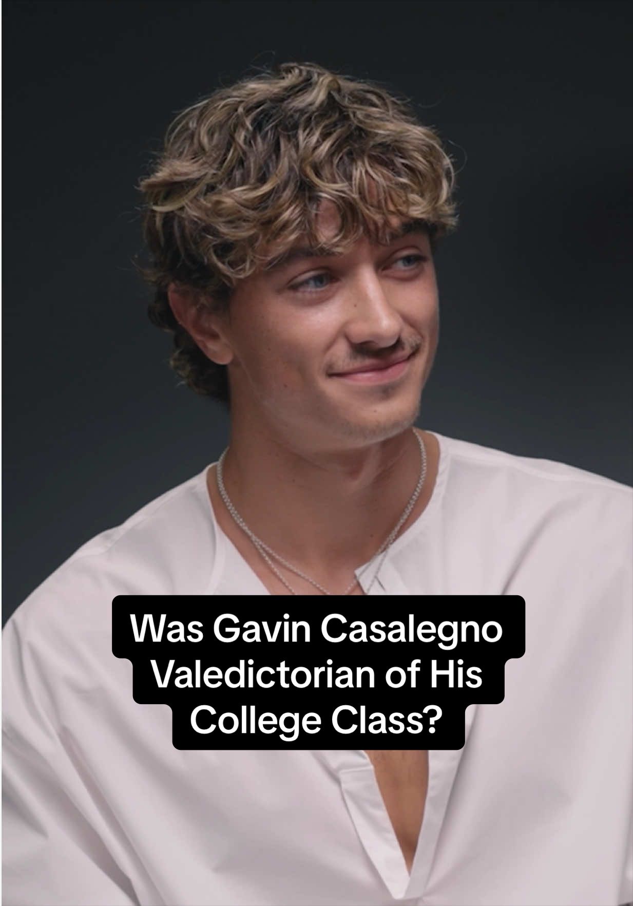 @ELLE (US)