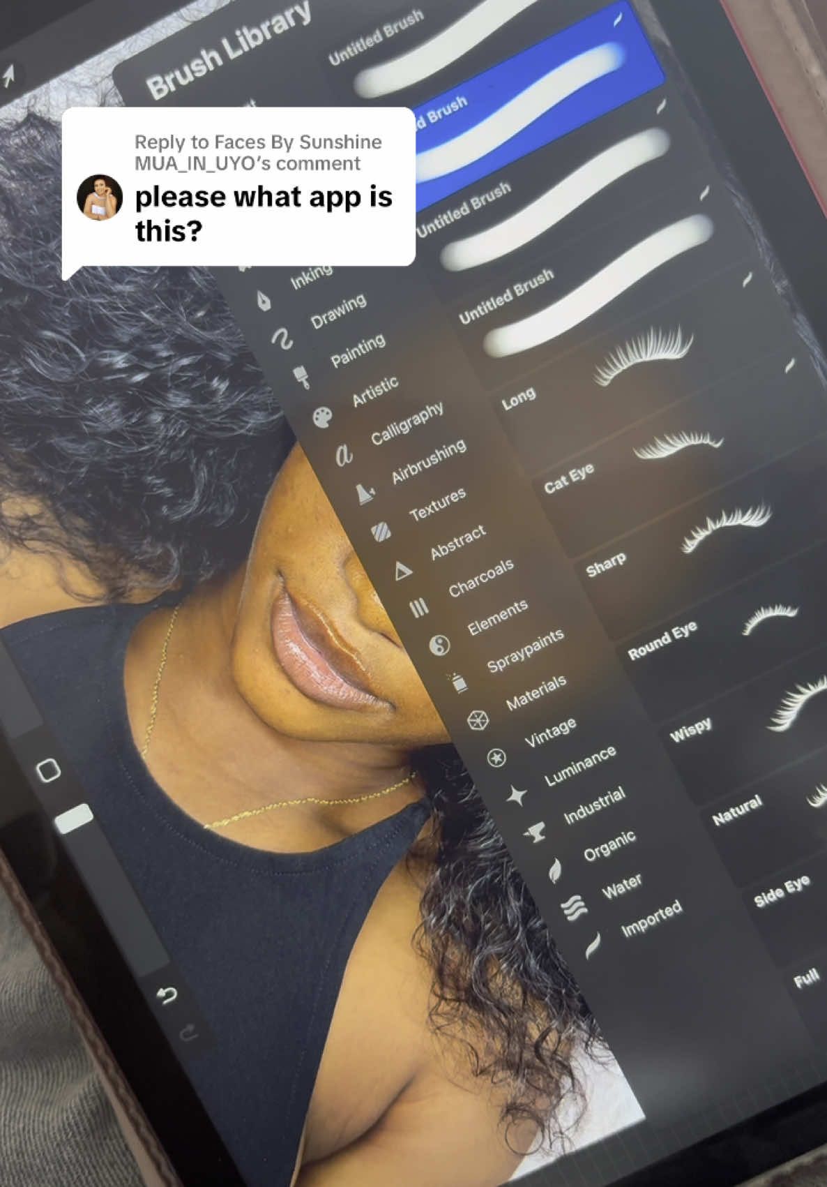 @LASHEDbyElla
