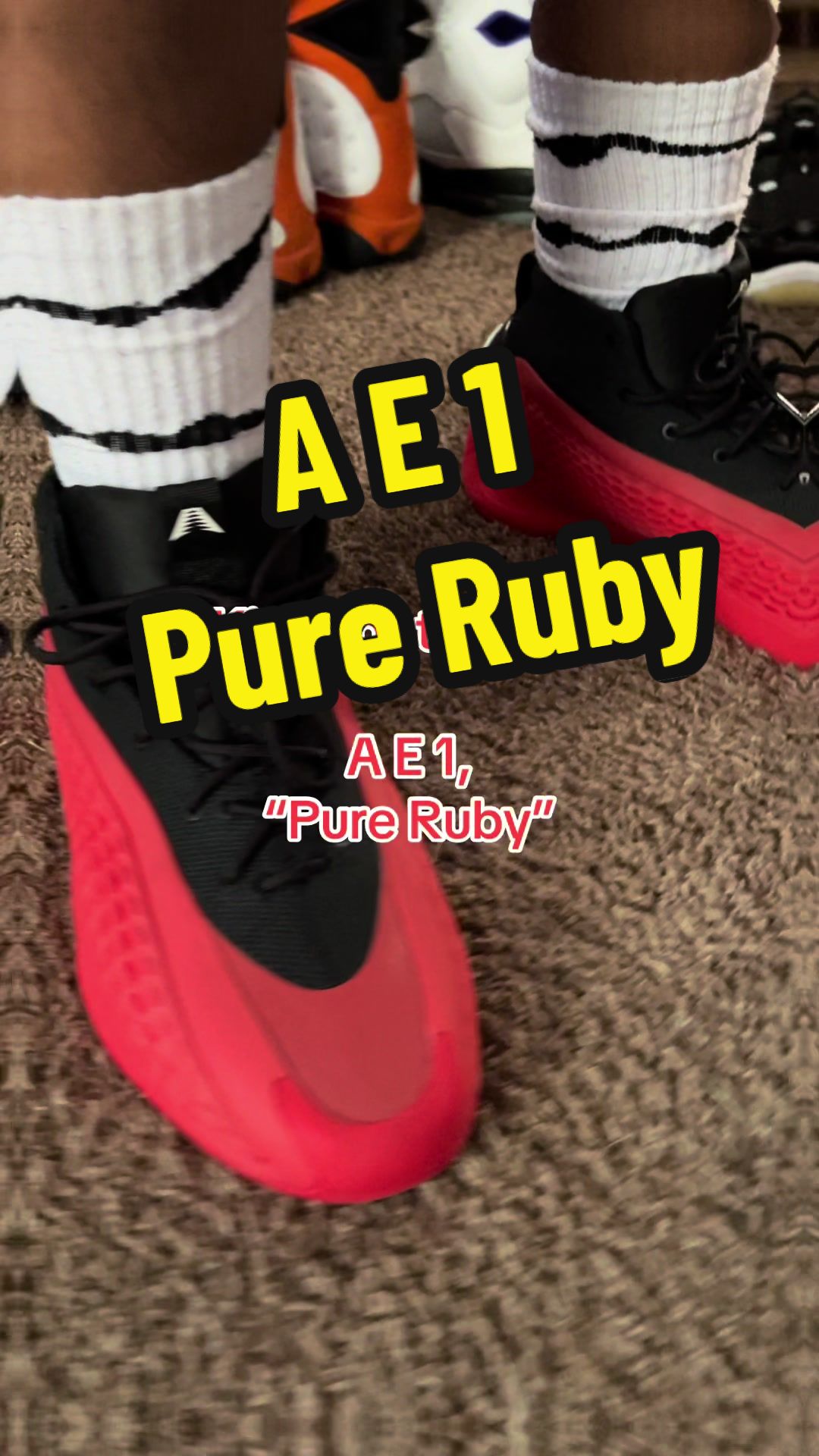@SneakerGeekEe