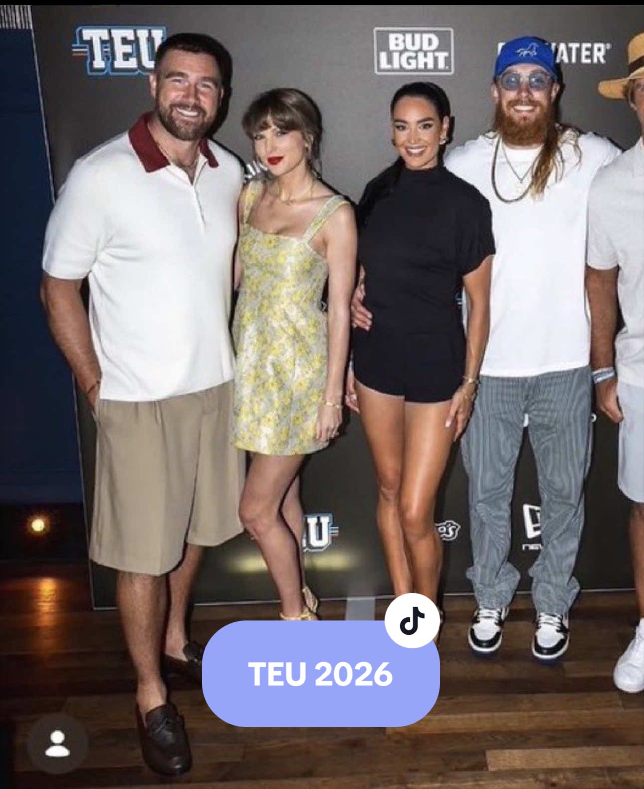 @Jen | Swiftie News