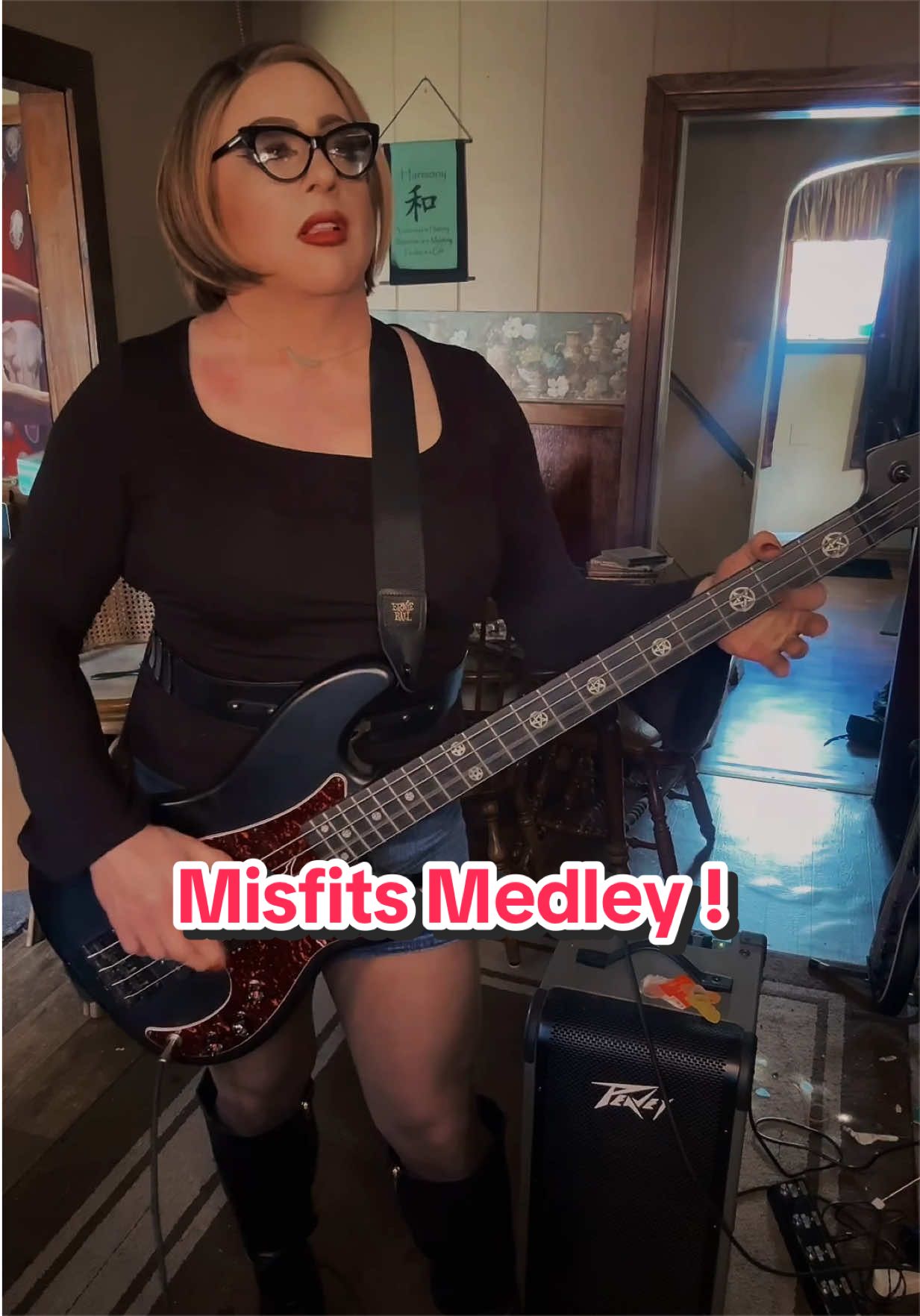 @MindyDeVil