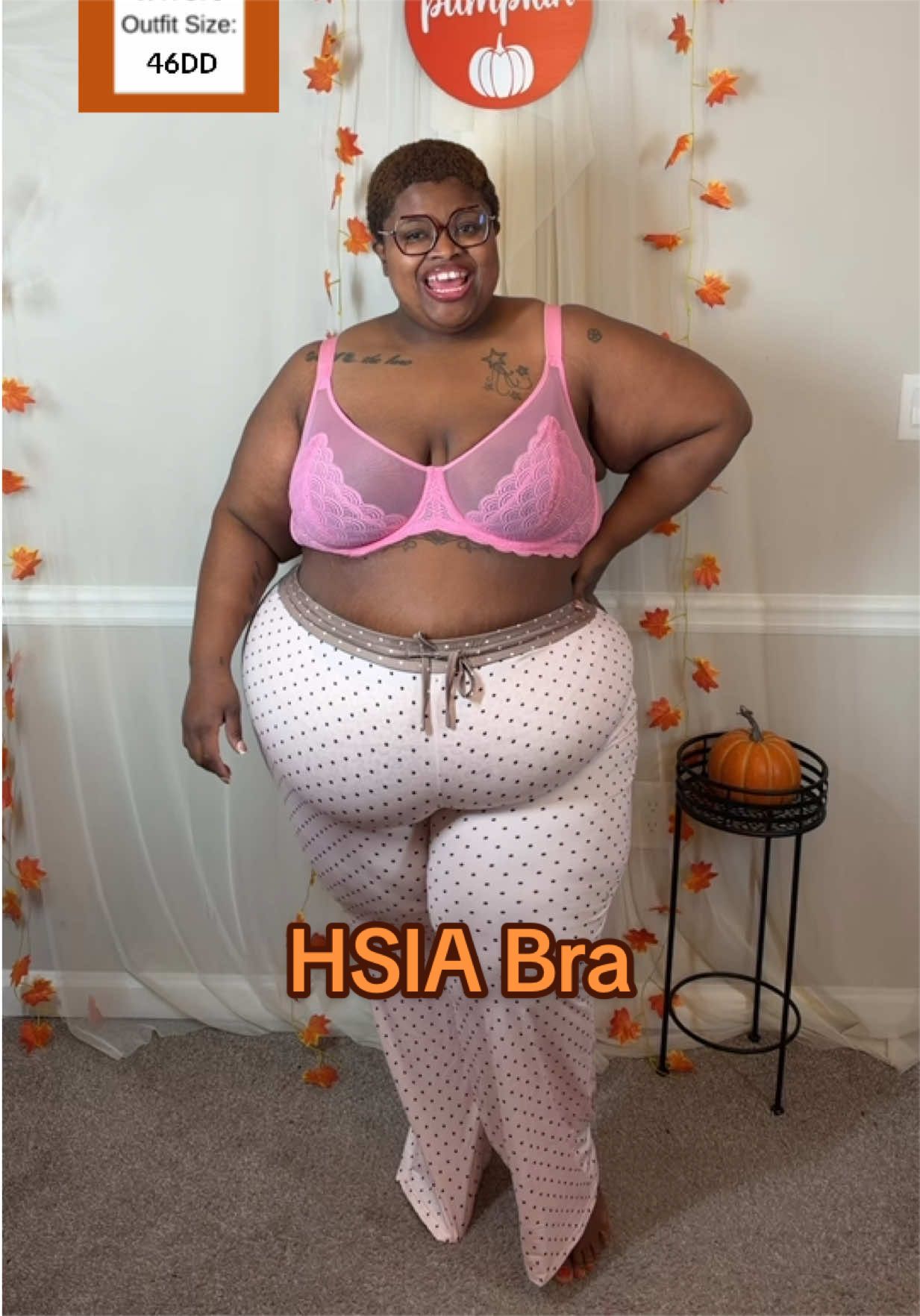 @Nikki • Plus Size Fashion