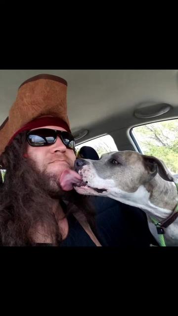 @Oatmeal 🐶🎧AKA Oaty D Luffy👒