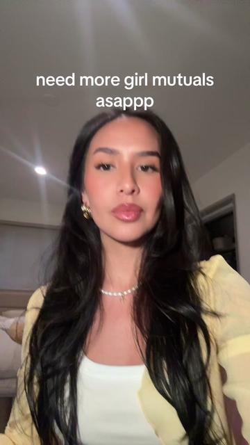 @😚