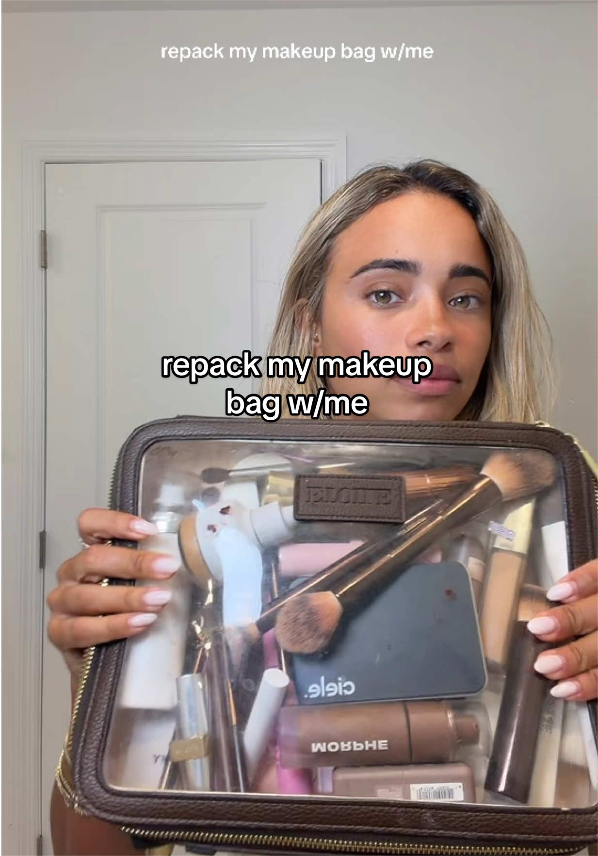 @Carolyn Estephany