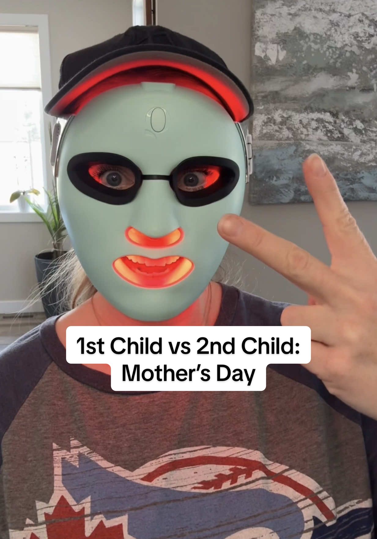 @Lindsey • Mom Life