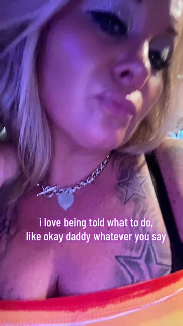 @HotMessMissRiss🩷