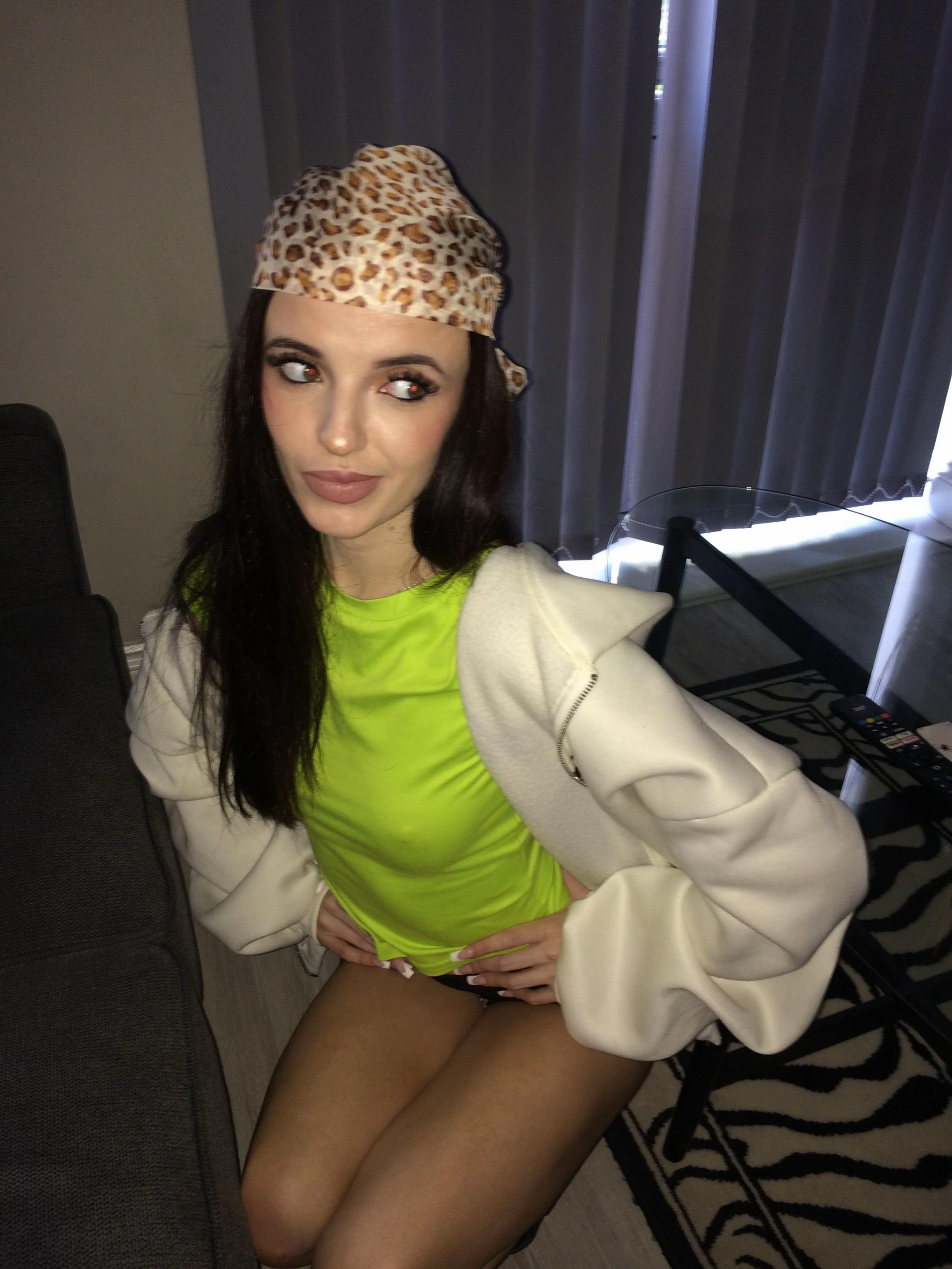@Jade Reynolds