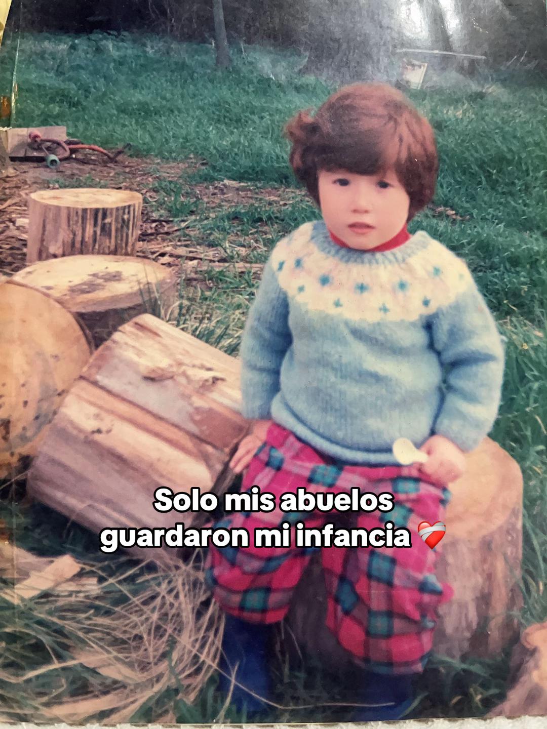 @Vicky🦋