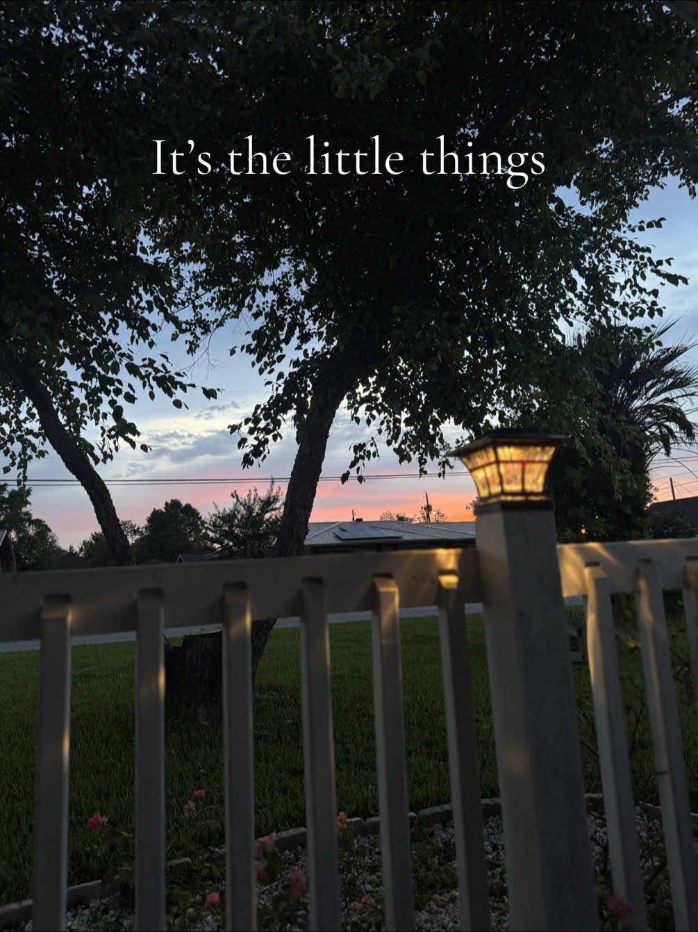 @Cierra | Living Simply | SAHM