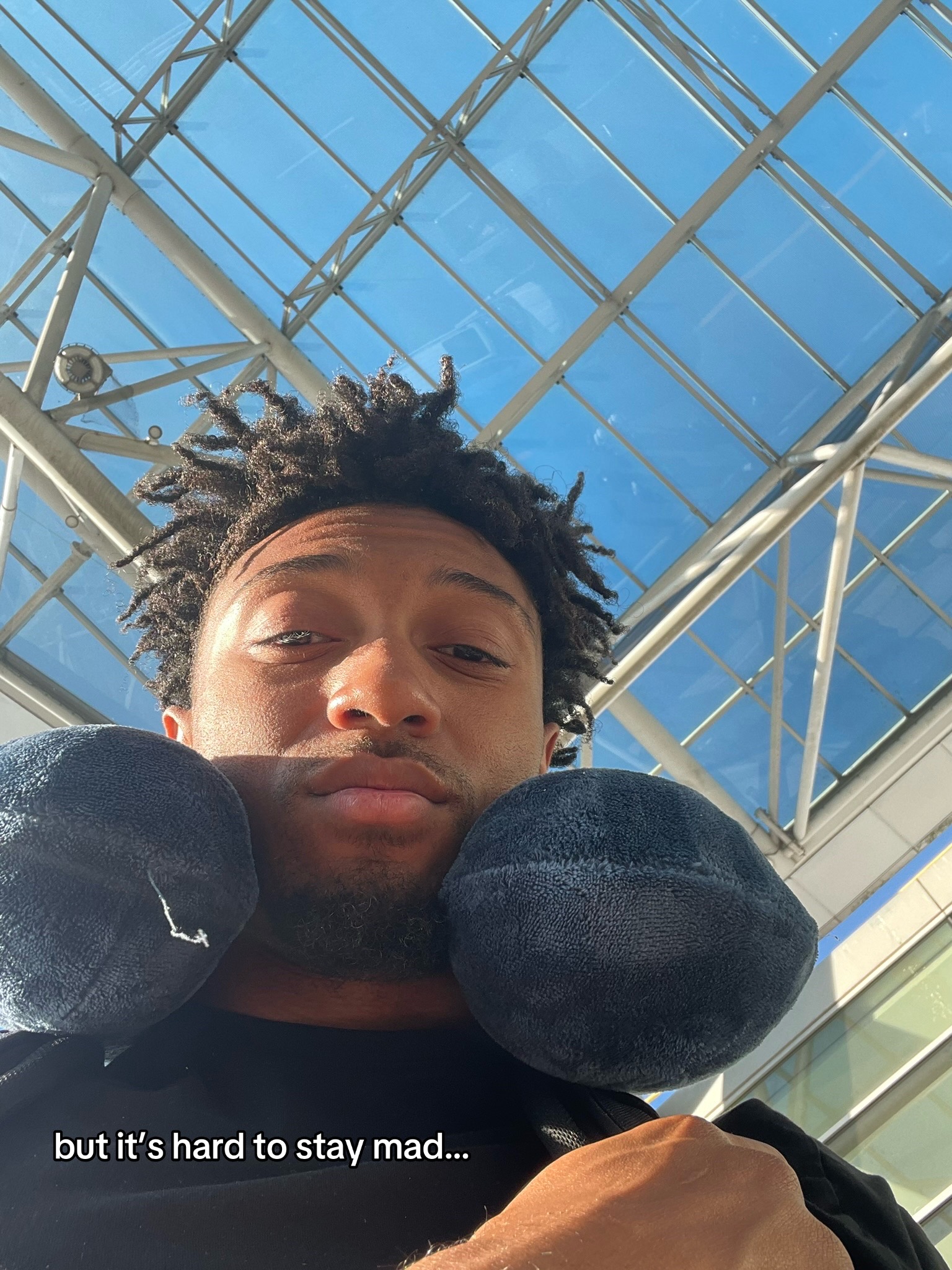 @JU🚀