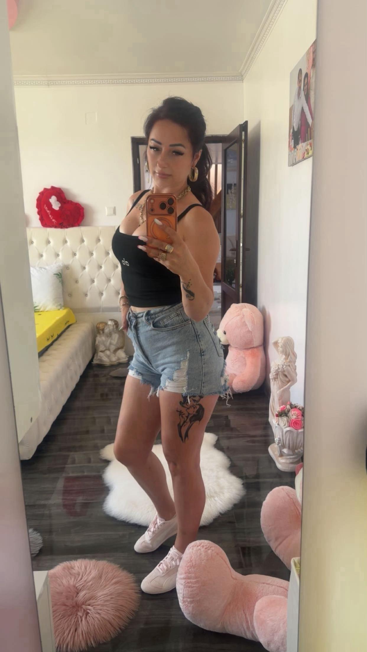 @Loredana ❤️Bruneta