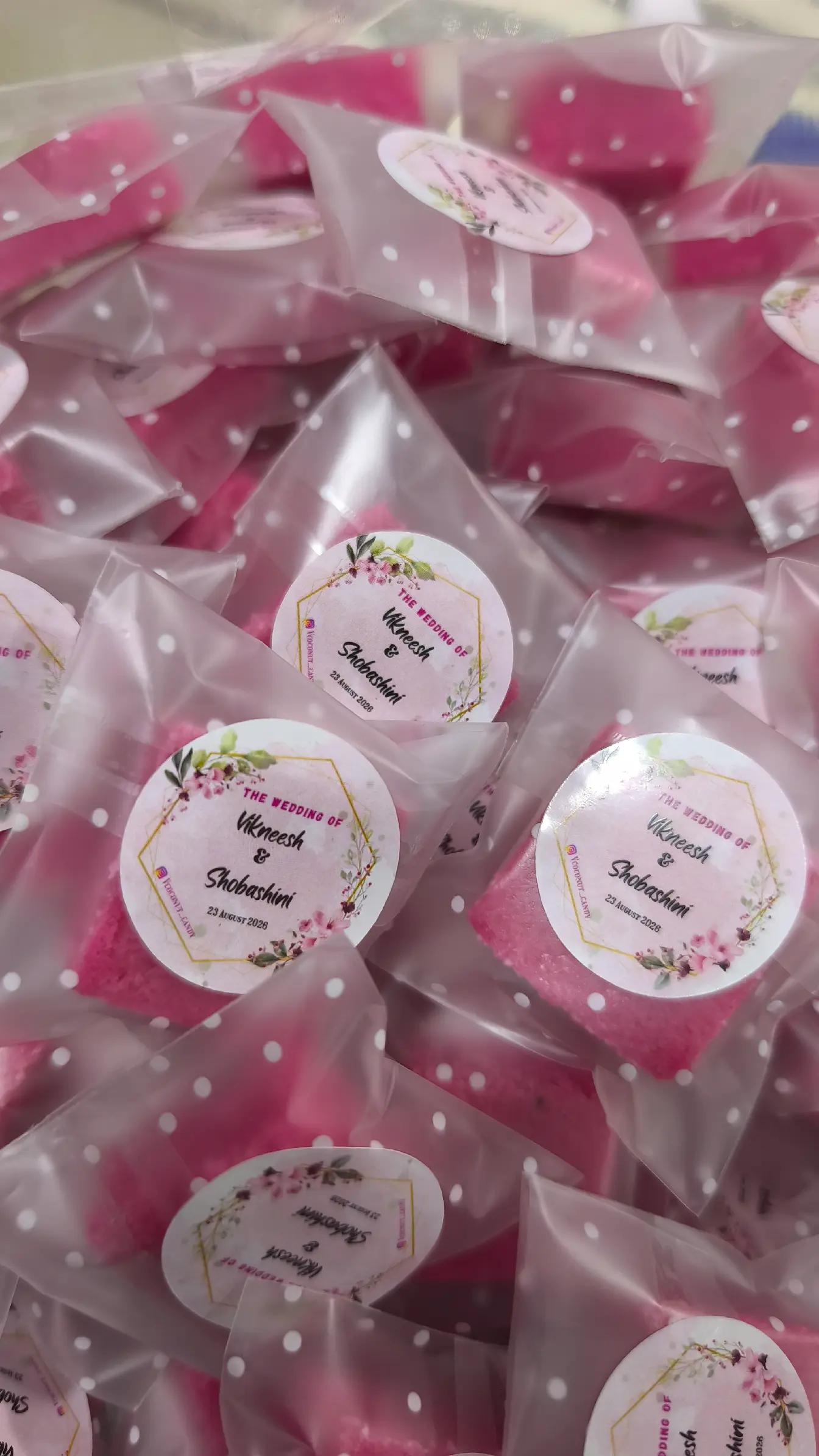 @Vcoconut Candy 🍒