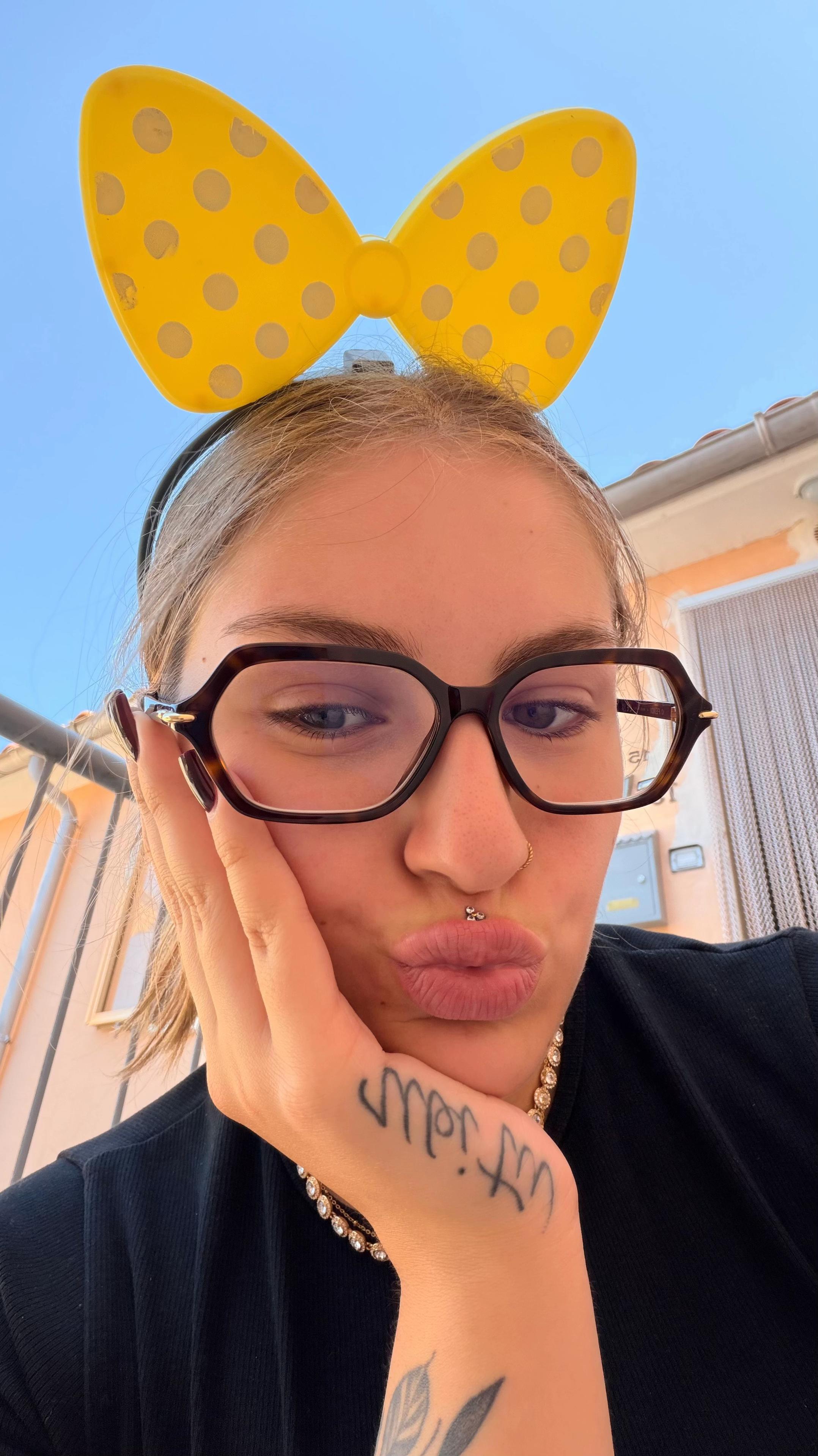@anna