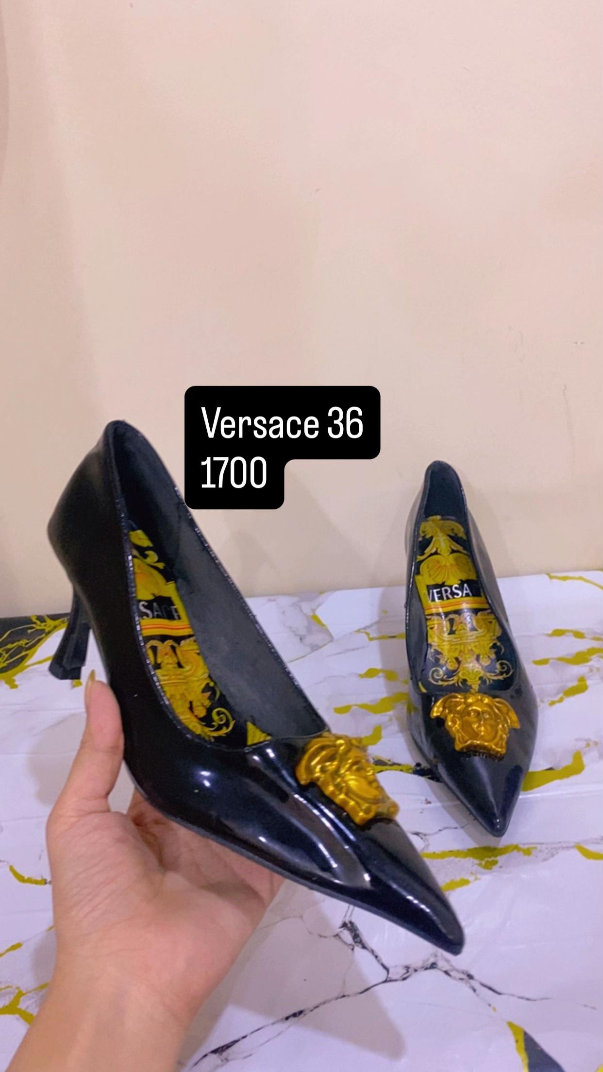 @Trendy heelz