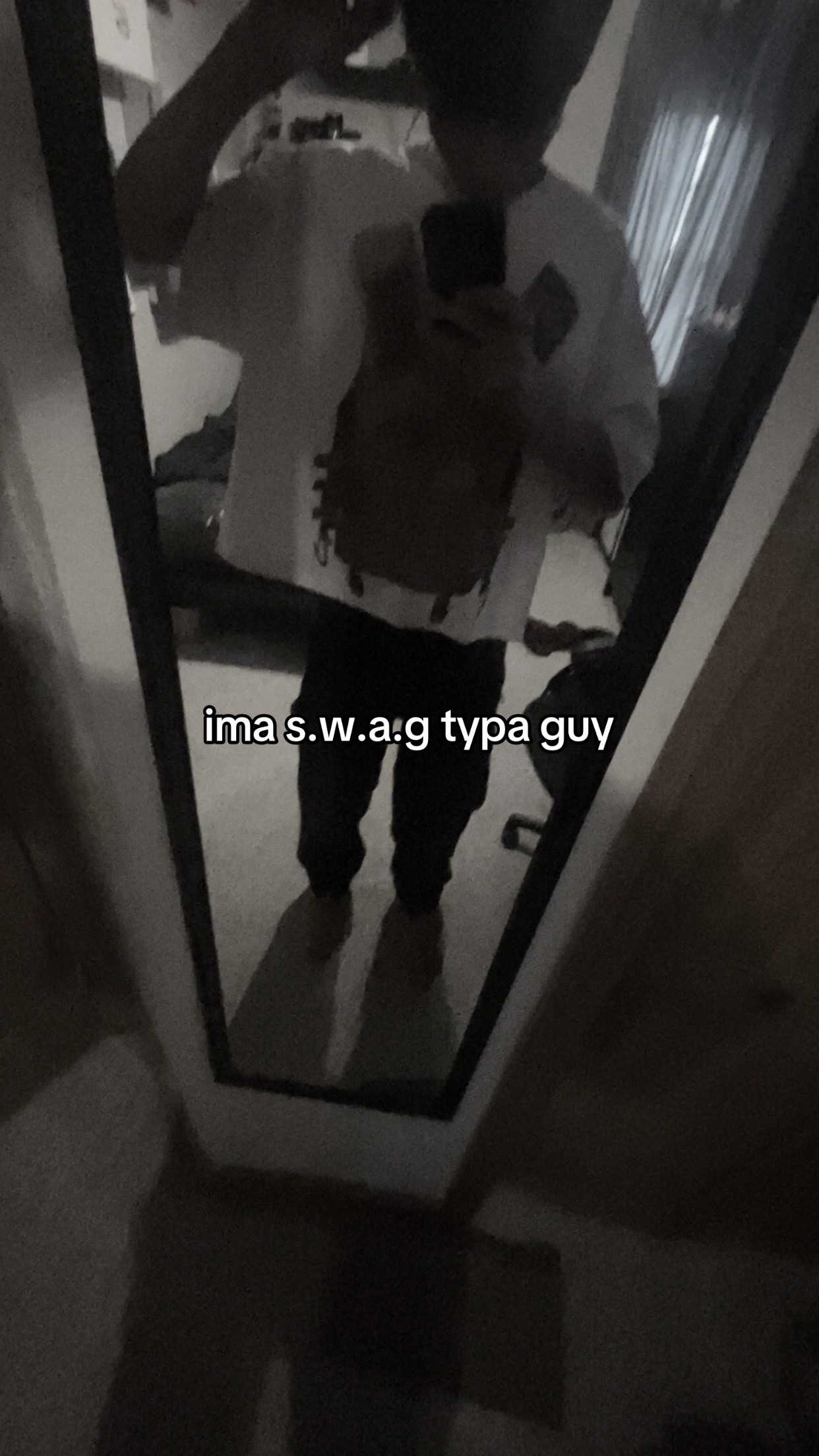 @🧟&zwj;♂️