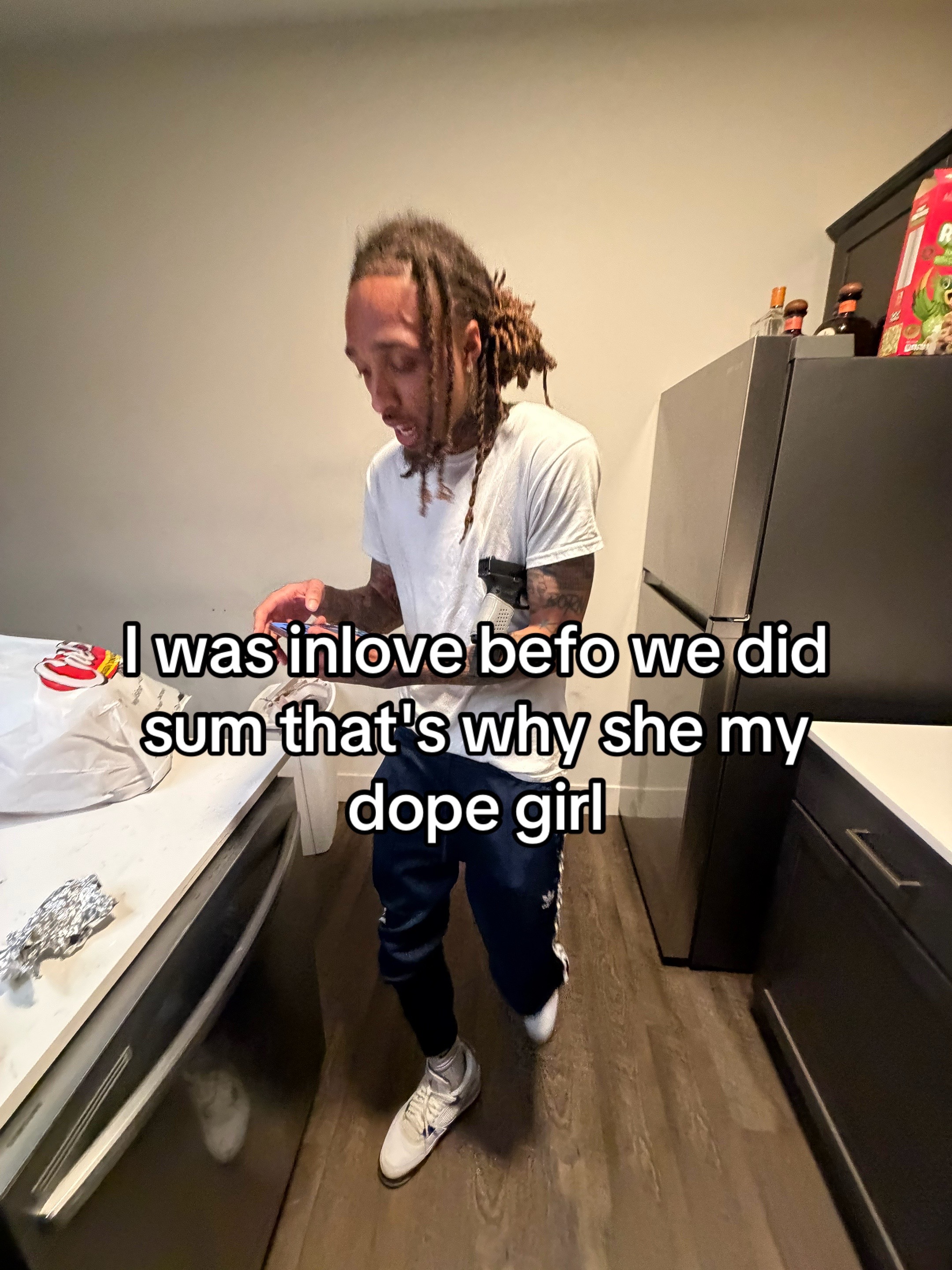 @⃟