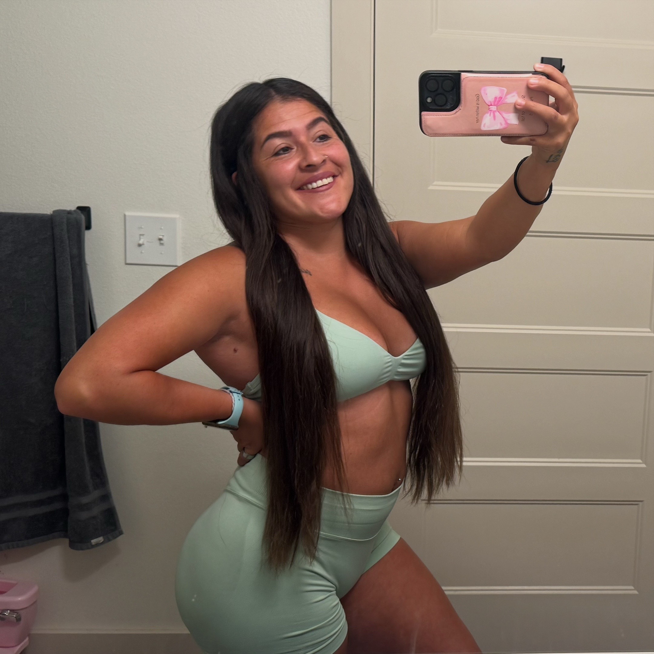 @Cecelia Elizabeth Ro