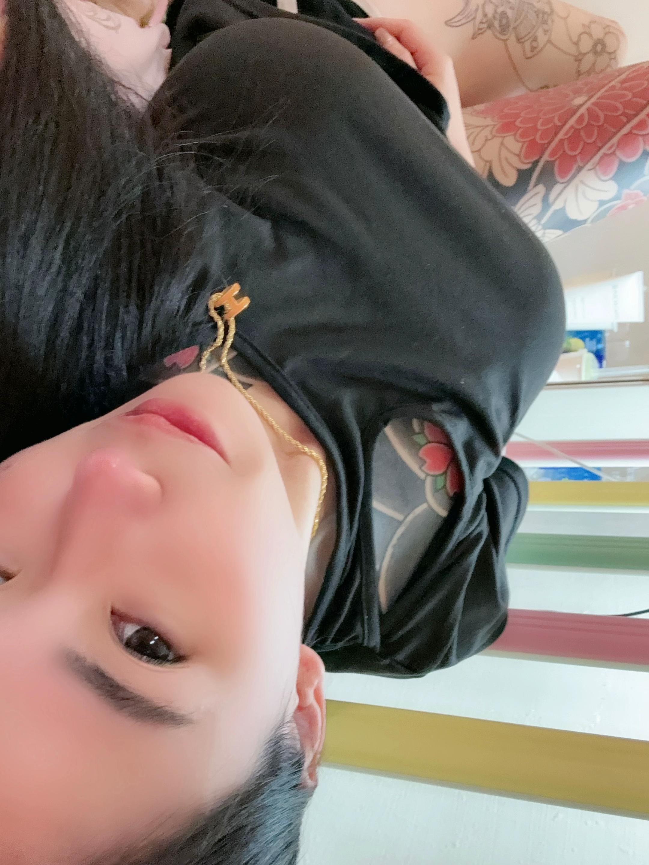 @Ting ⁰&sup2; &sup1;&sup2; 🔅 ᥫᩣ.&uml;̮